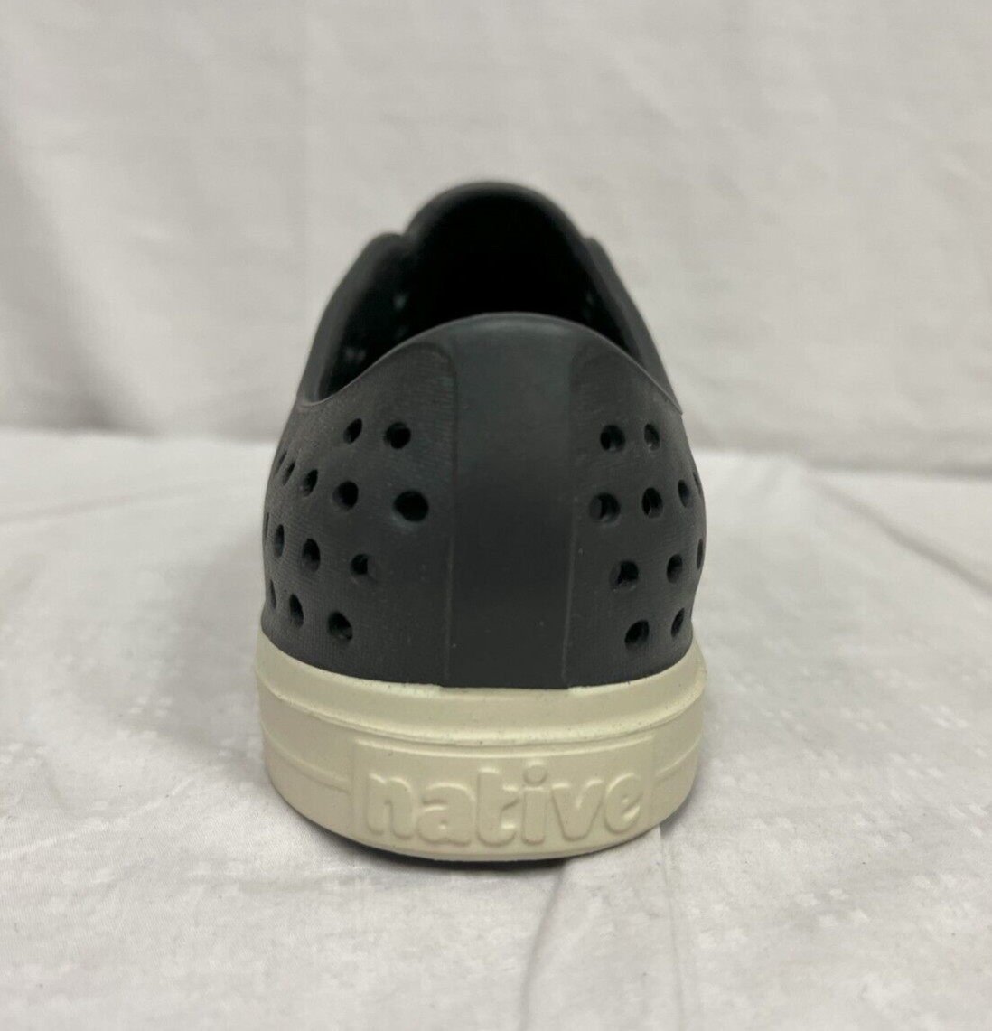 Native Adults Jefferson Slip On Sneaker/Water Shoe Jiffy Black Men 4/Women 6 New