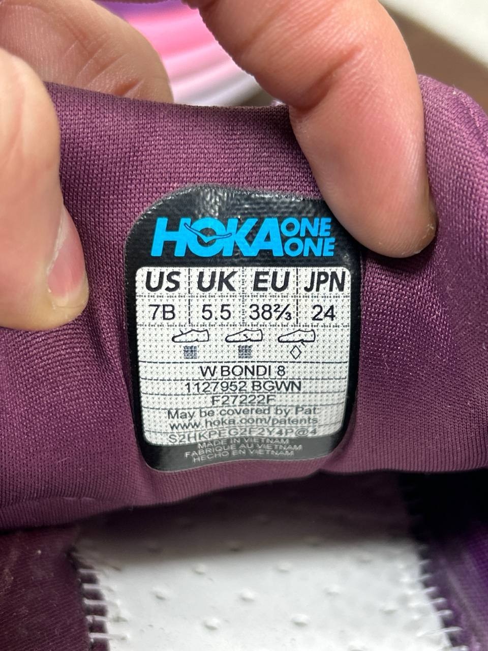 Hoka One One Shoes Womens Size 7 B Bondi 8 Beautyberry Mesh Running Sneaker