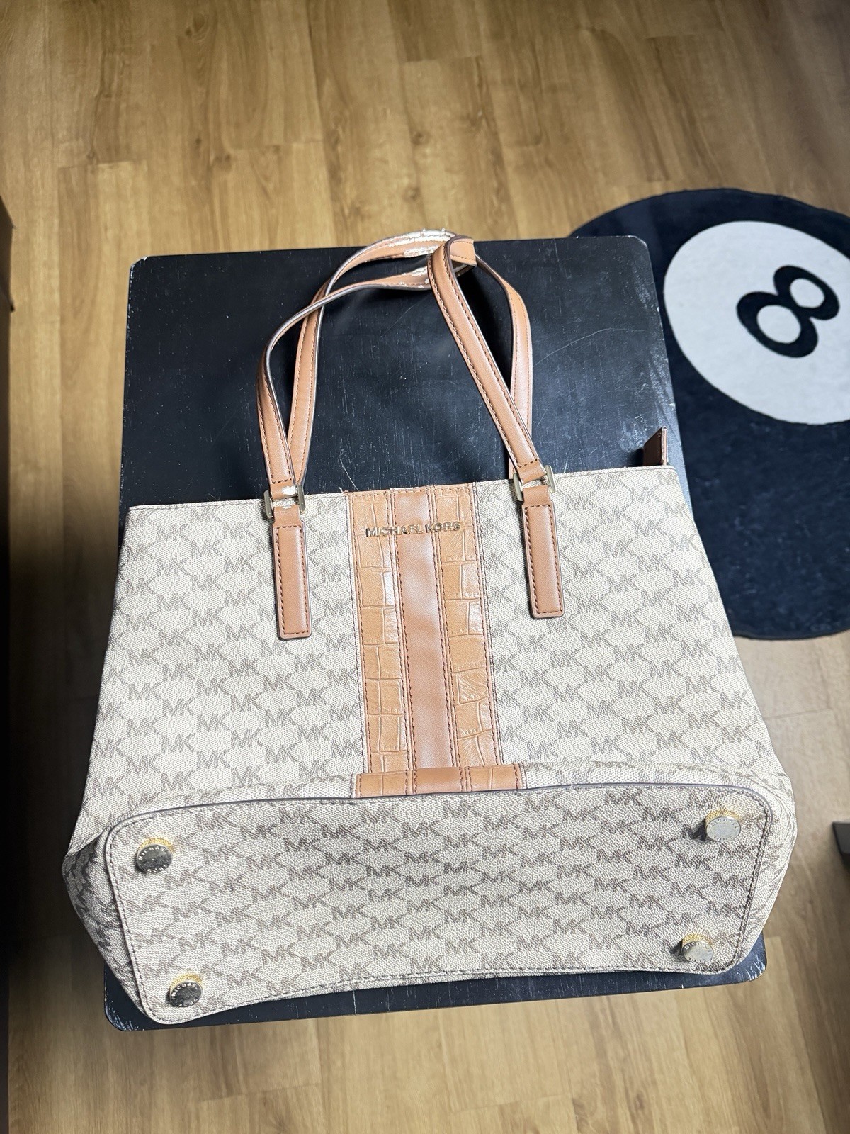 Michael Kors Monogram Tote Bag Beige/Brown Zip Closure Inner Pockets Gold