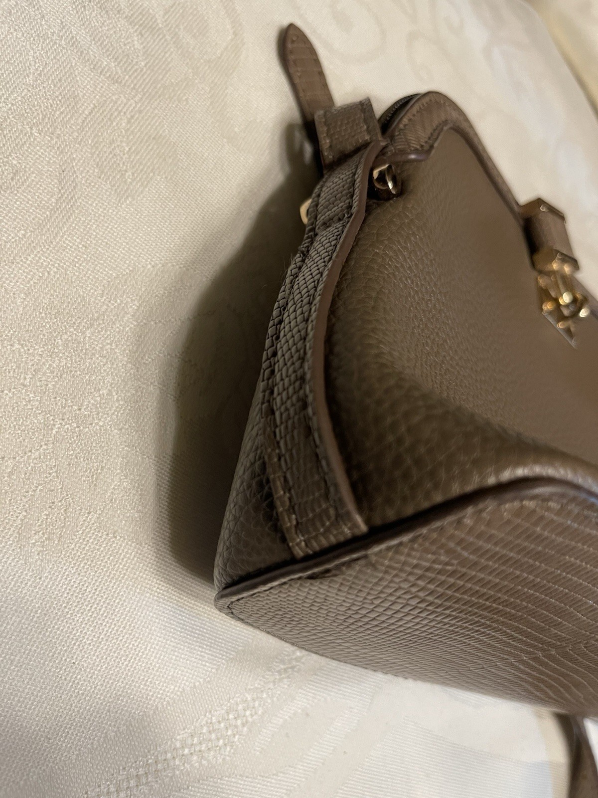 Smalls Anne Klein Crossbody Purse Brown Gold Hardware Faux Leather