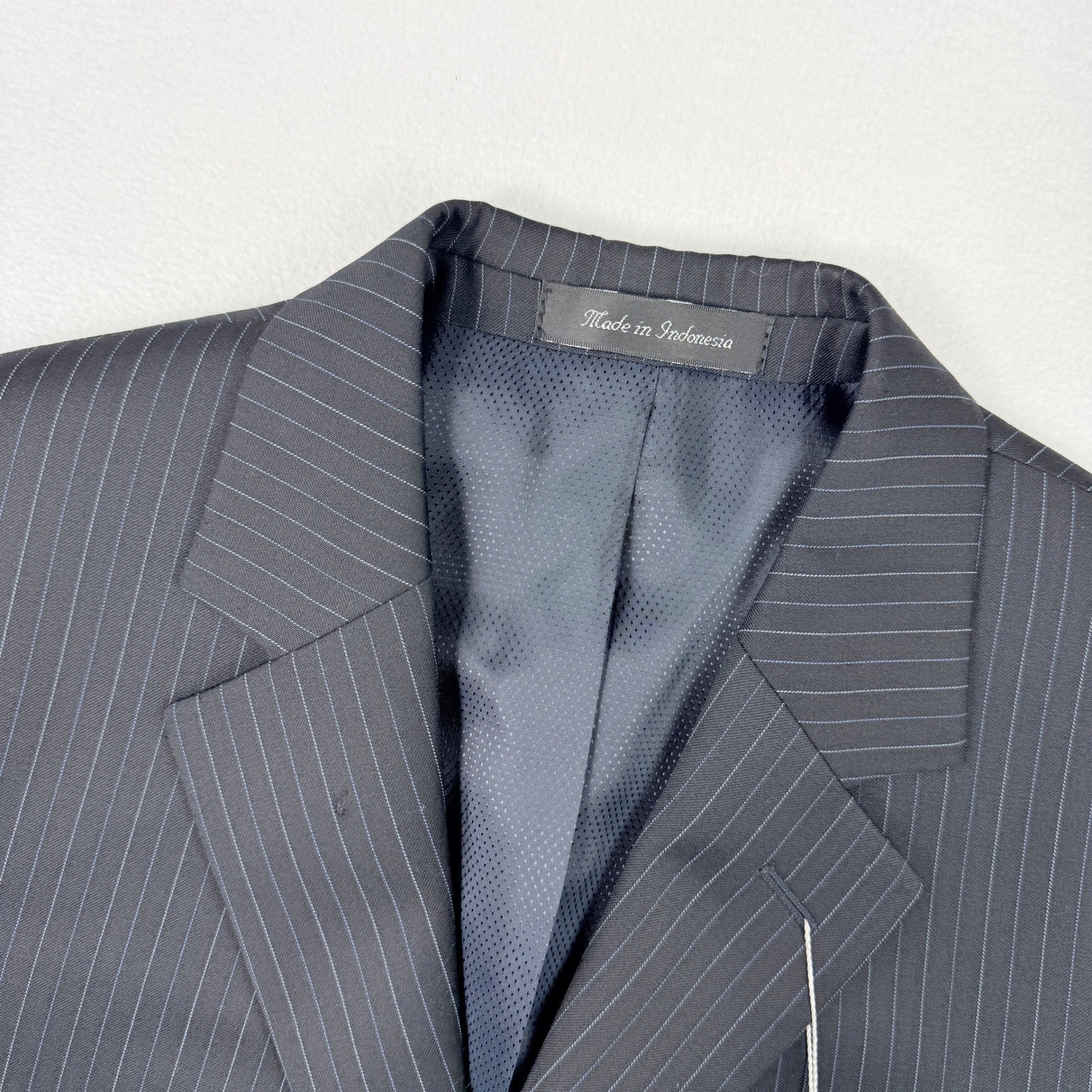 Michael Kors Pinstripe Suit Jacket Size 40-Short Mens Navy NWT