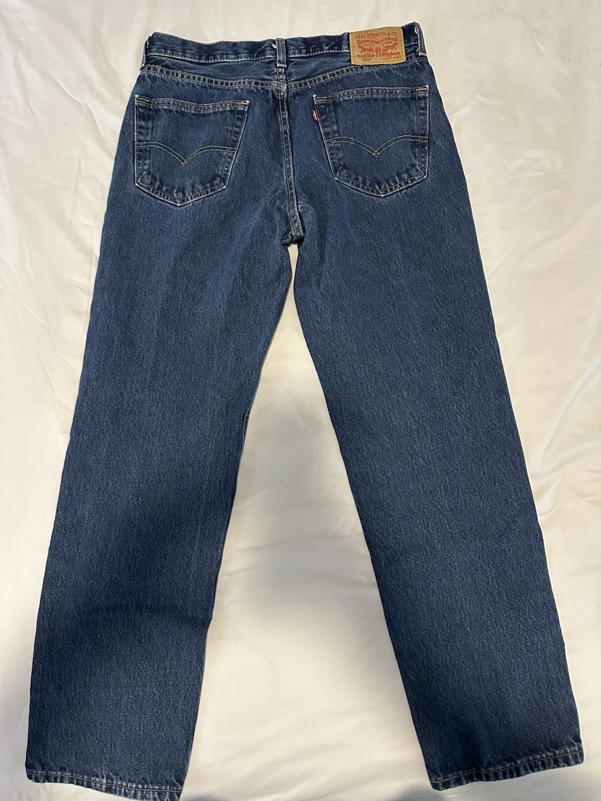 Levi’s Men’s Blue Denim Jeans 550 Relaxed Fit 32×32 Tapered Mid Rise Medium Wash