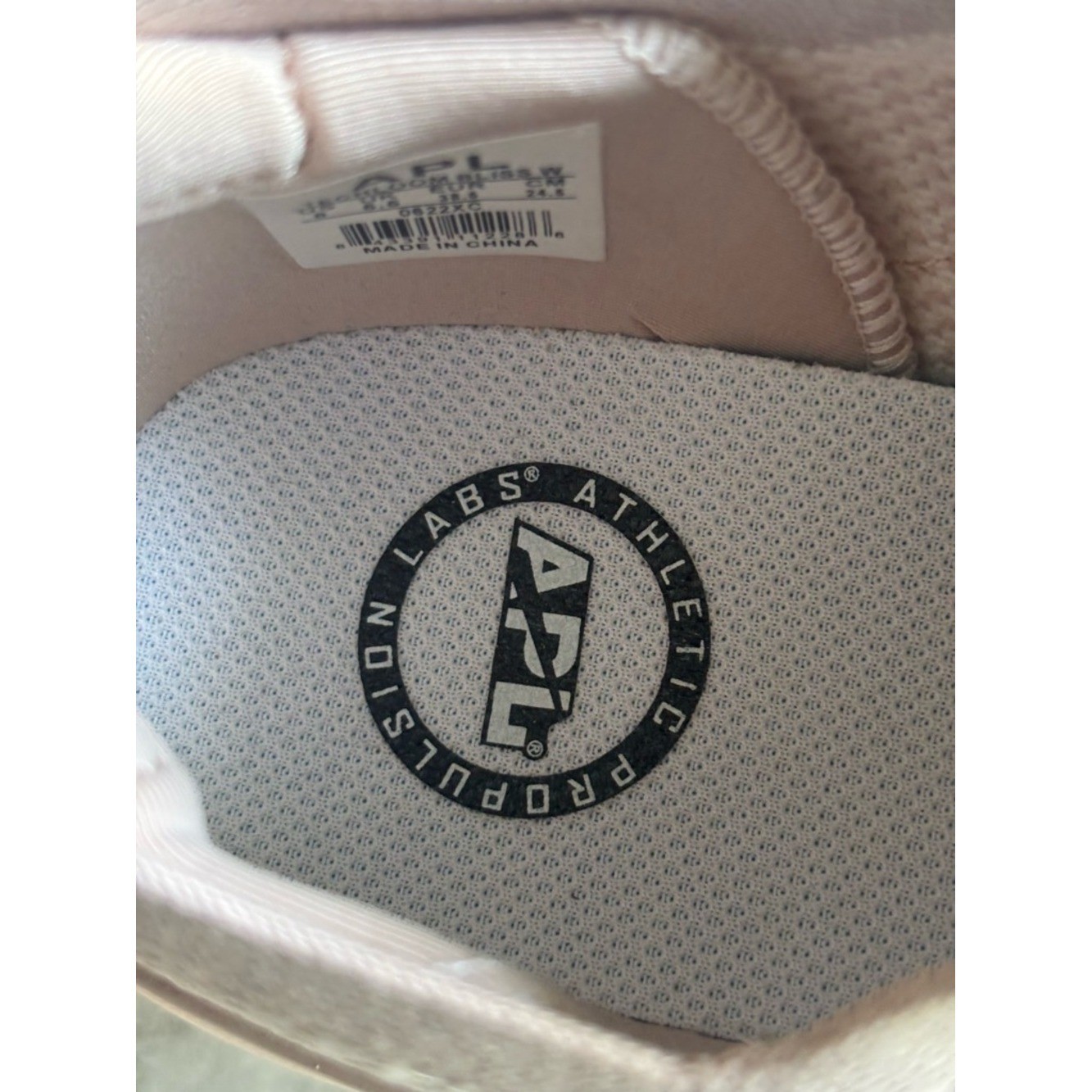 APLWomen’s Tech Loom Bliss Slip-On Sneakers in Blush Pink Size 8