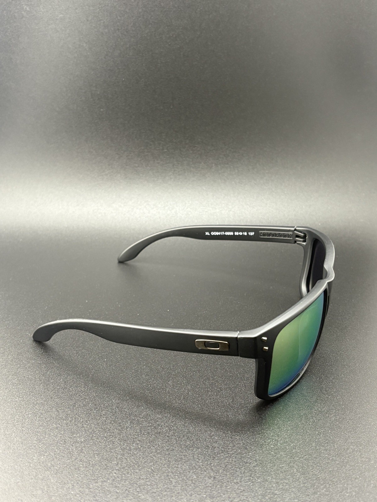 Oakley 0OO9417 Men’s Holbrook XL Sunglasses