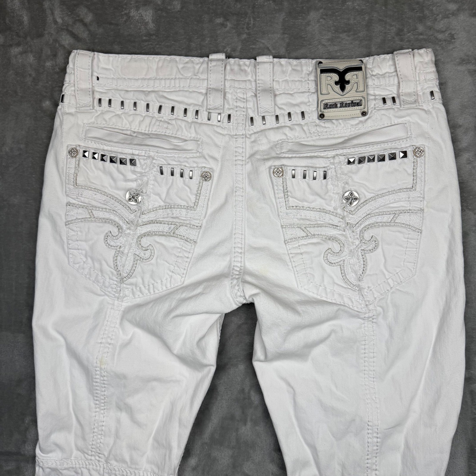 Rock Revival Rupert TA1 Mens 38 White Distressed Studded Straight Jeans