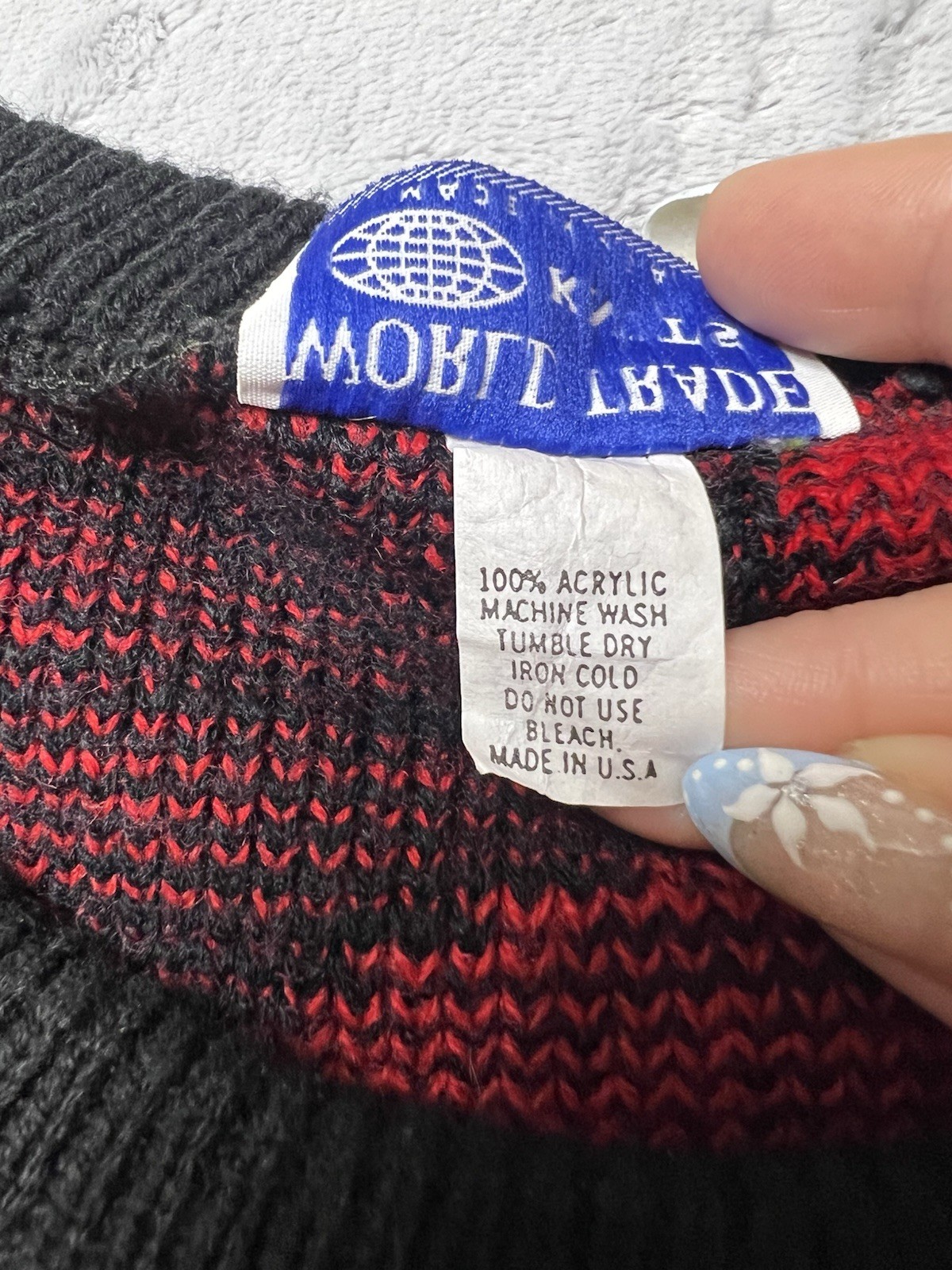 VTG 90’s World Trade Knits Men Sweater Sz L Red Black Knit Geometric USA Holiday