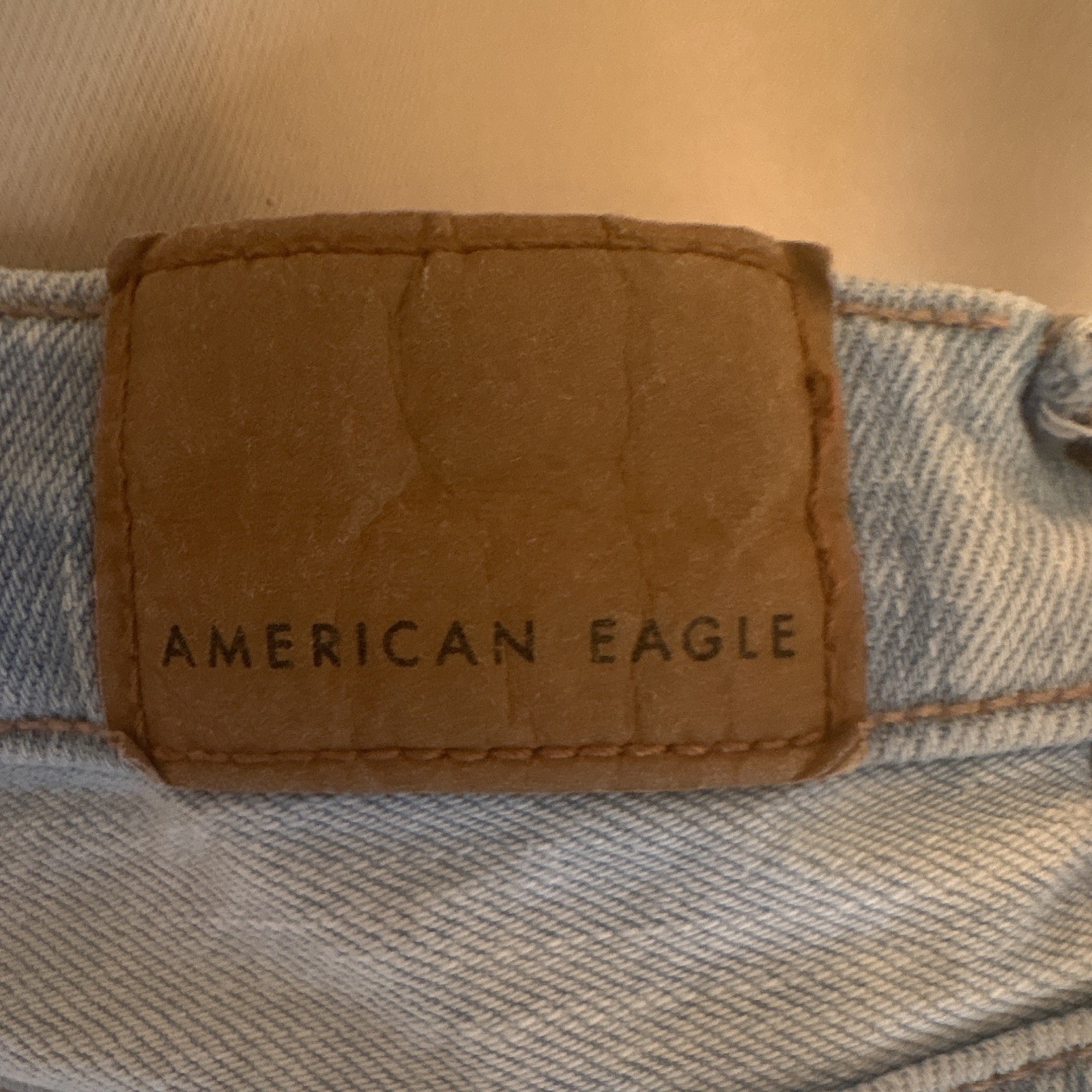 American Eagle Women’s Straight Light Wash Blue Cotton Denim Jeans 5-Pocket