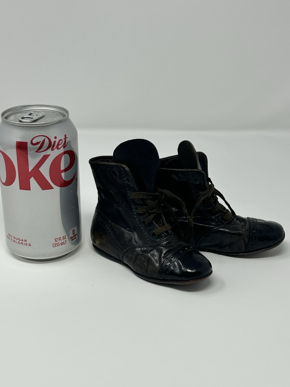 Antique Child’s Black Leather Lace-Up Boots, Brogue Cap Toe, c.1900, 4.8”