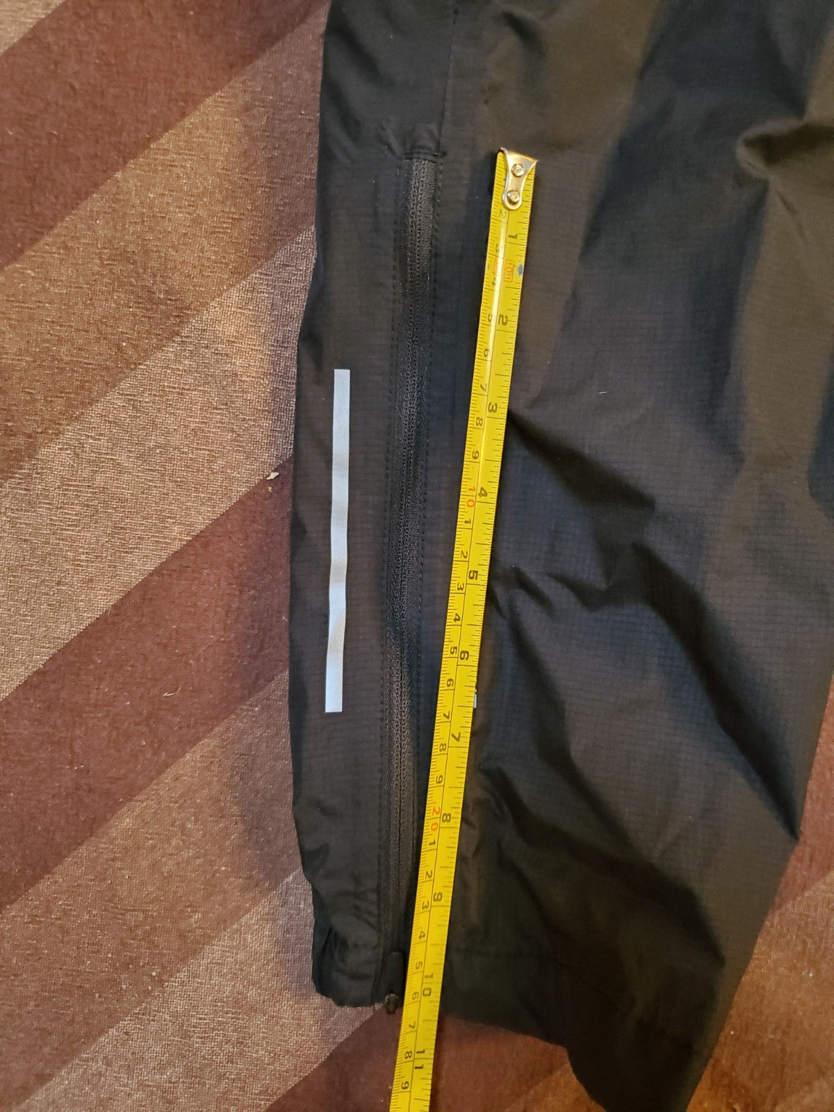 The North Face Men’s Antora Rain Pants size S, black, ultralight 4.8oz, no pckts