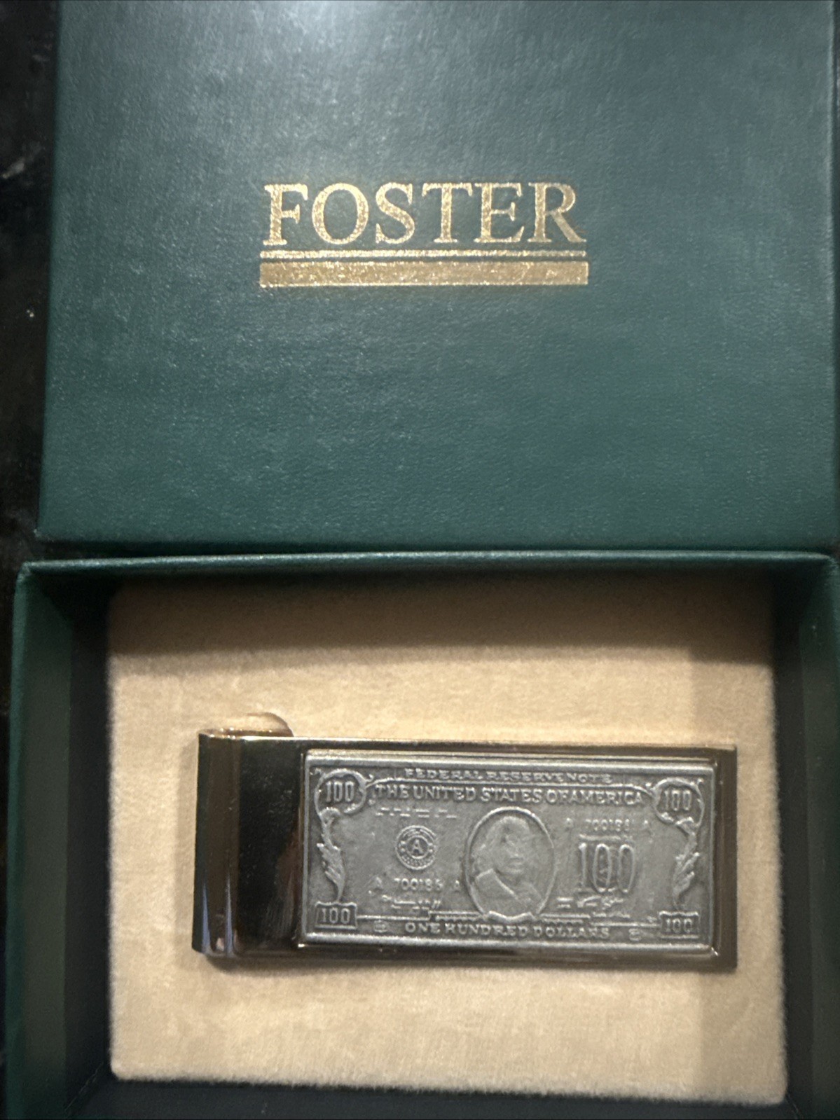 Vintage Style Gold Tone 100 Dollar Bill Money Clip Men’s Accessory