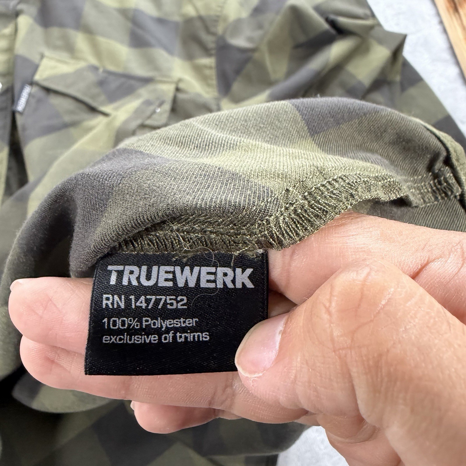 Truewerk Tech Flannel Shirt Men XL Green Plaid Snap Button Up Long Sleeve Work