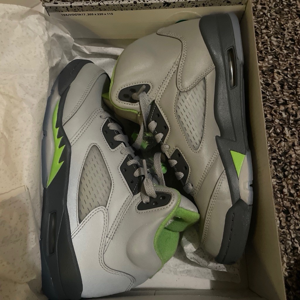 Jordan Air Jordan 5 Retro Gray/Green Lace Up Mid Top Sneakers DQ3734 003
