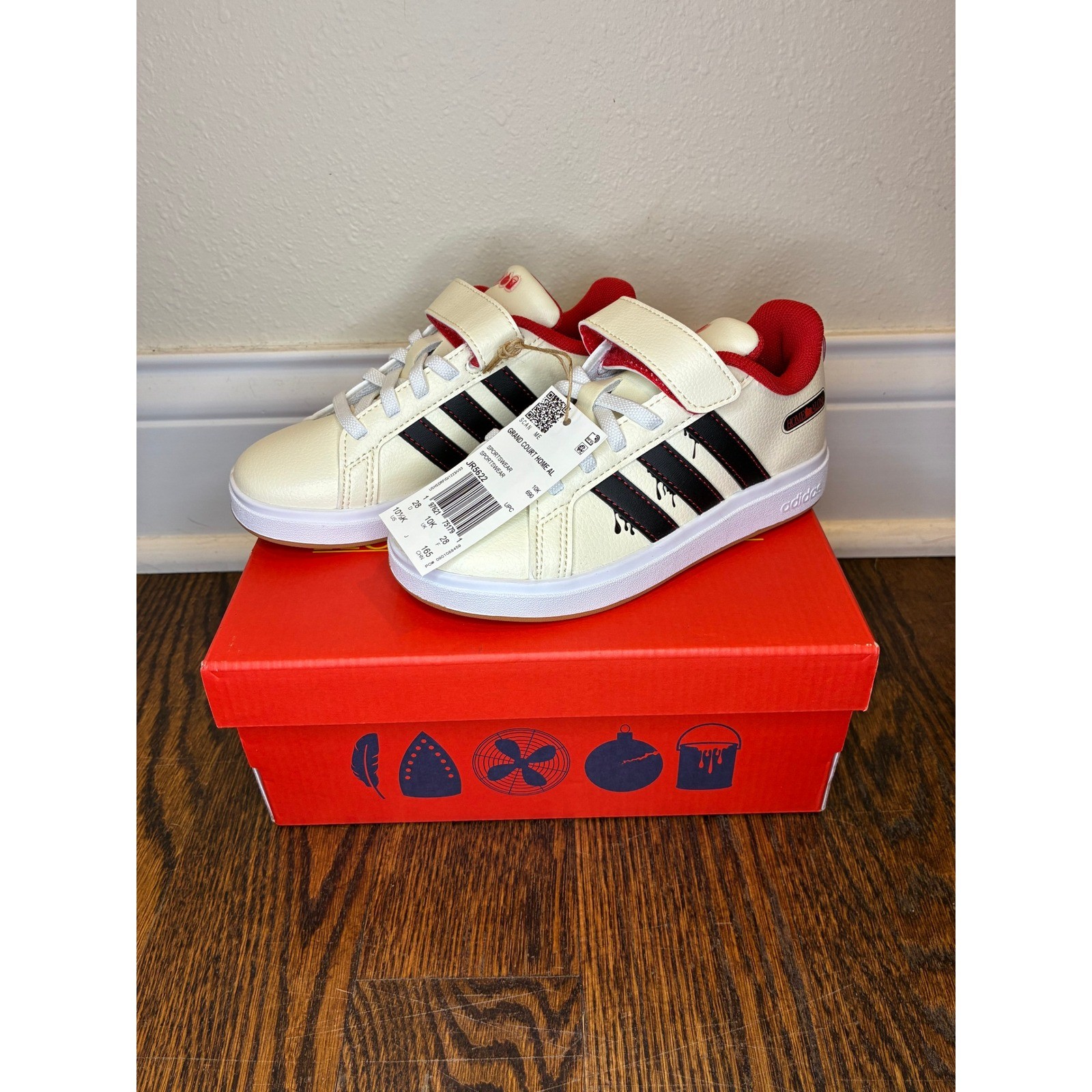 (NIB) adidas 20th Century Fox Home Alone Grand Court Sneakers – Size 10.5K