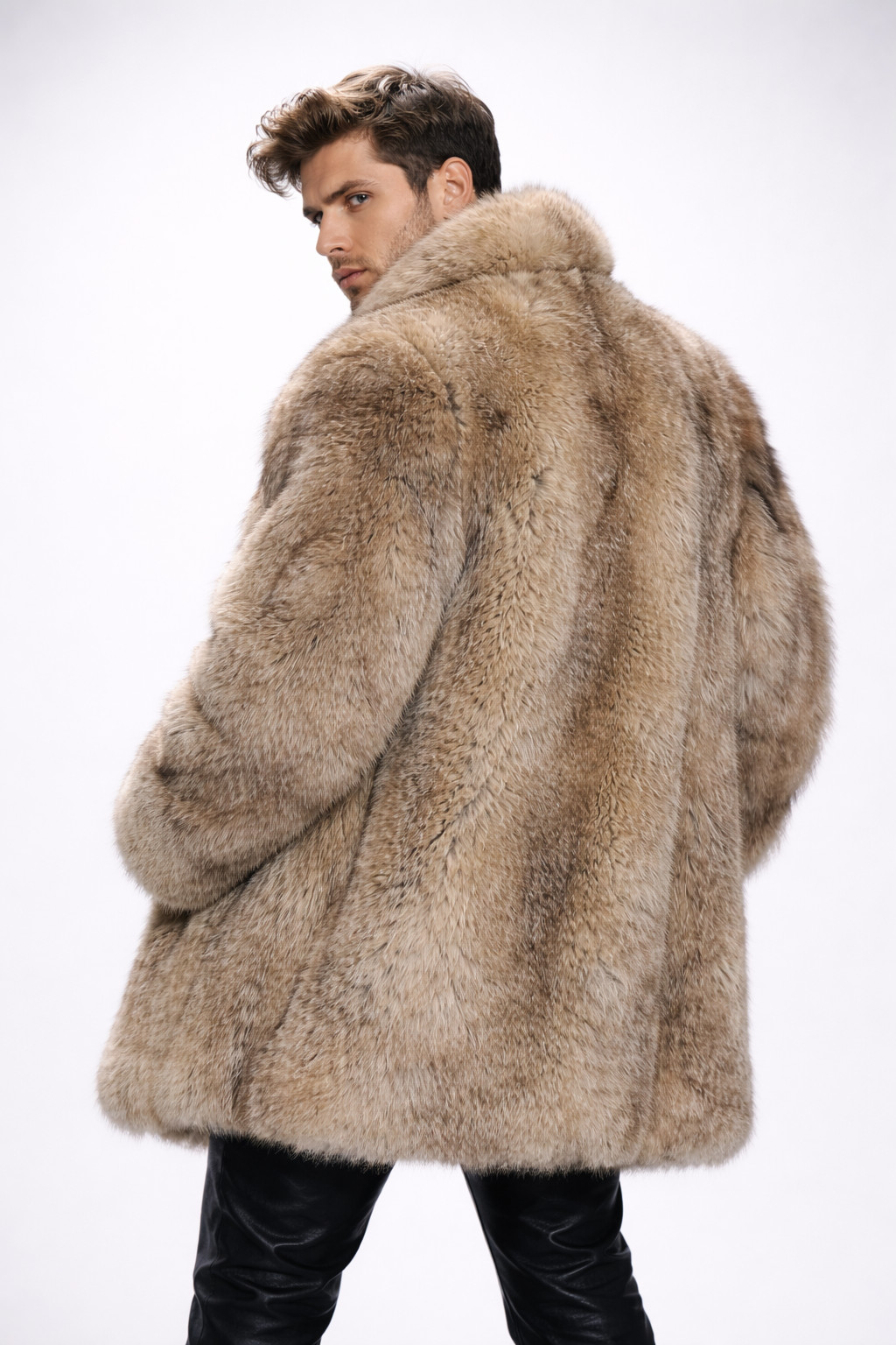 Men’s Real Beige blue Fox Fur Coat – Luxurious Warmth and Style