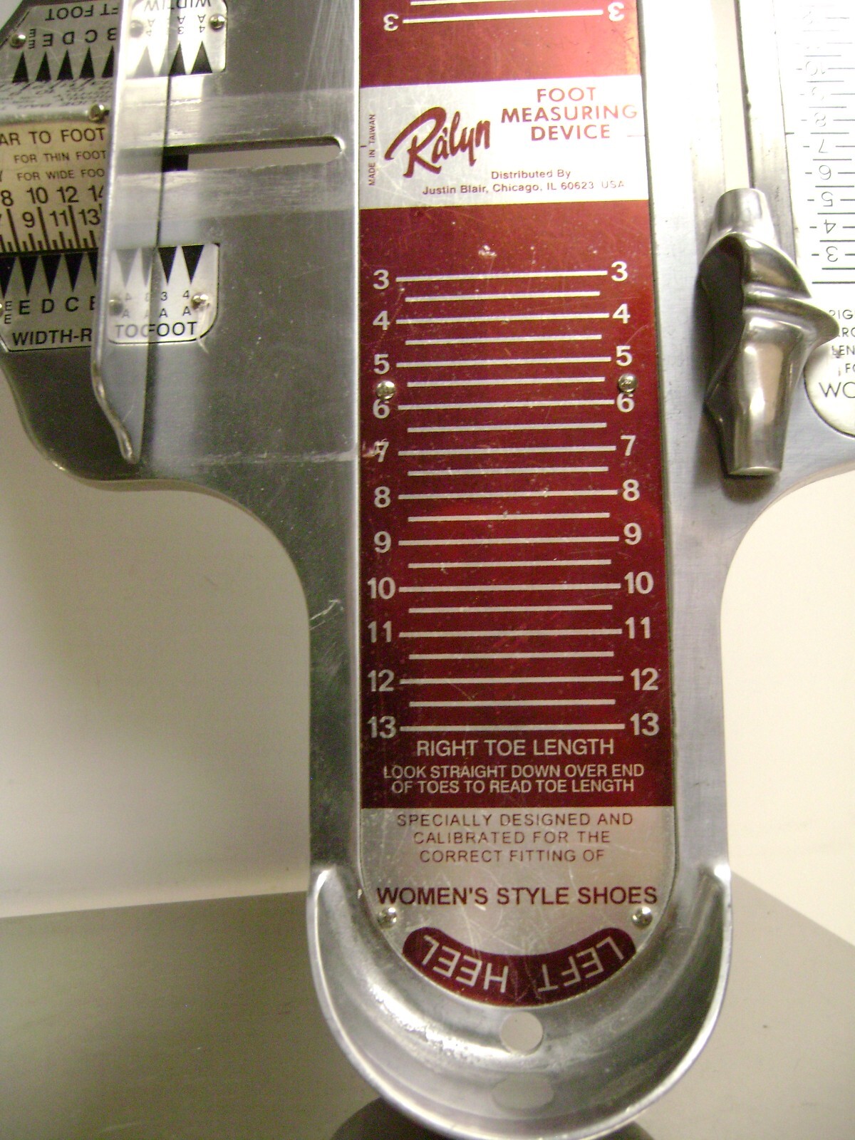 RALYN & PREMIER FOOT MEASURING DEVICE WOMENS FOOT SHOE SIZER SET 2