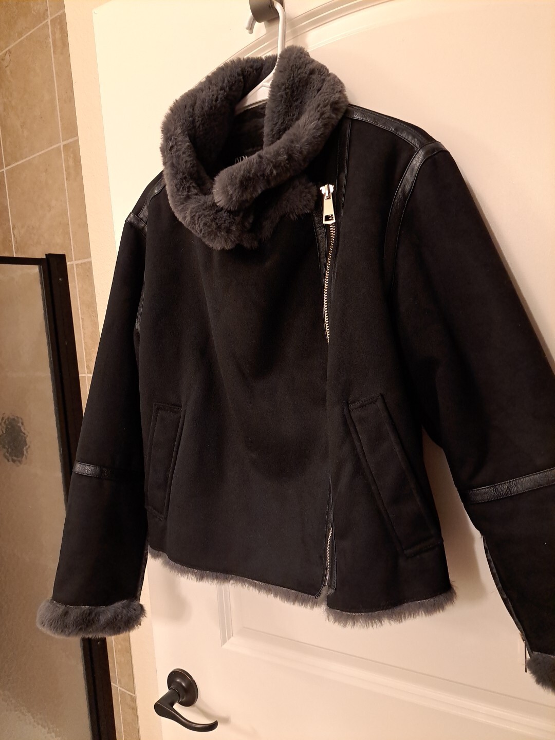 Zara Faux Fur Moto Jacket Black Size L Short EUC 100% Returns Accepted