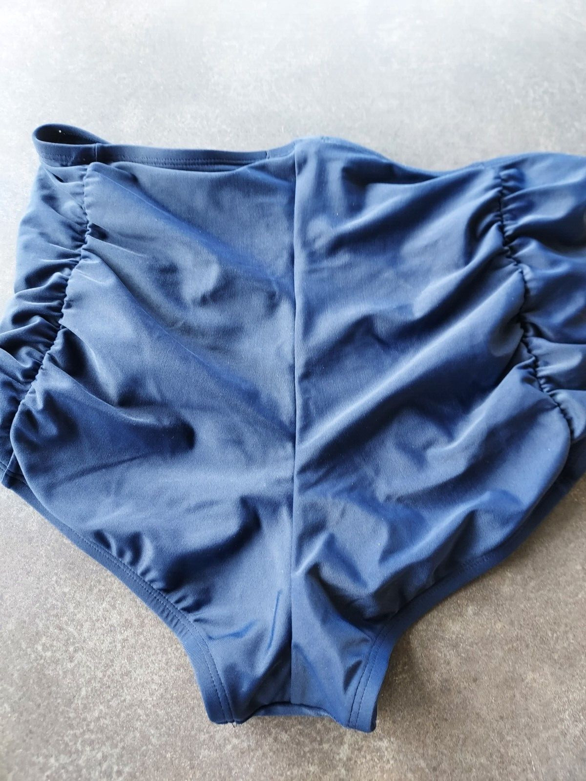 NWT Women’s Crown & Ivy Navy Swimsuit Bottom Only Large 81% Nylon 19% Spandex