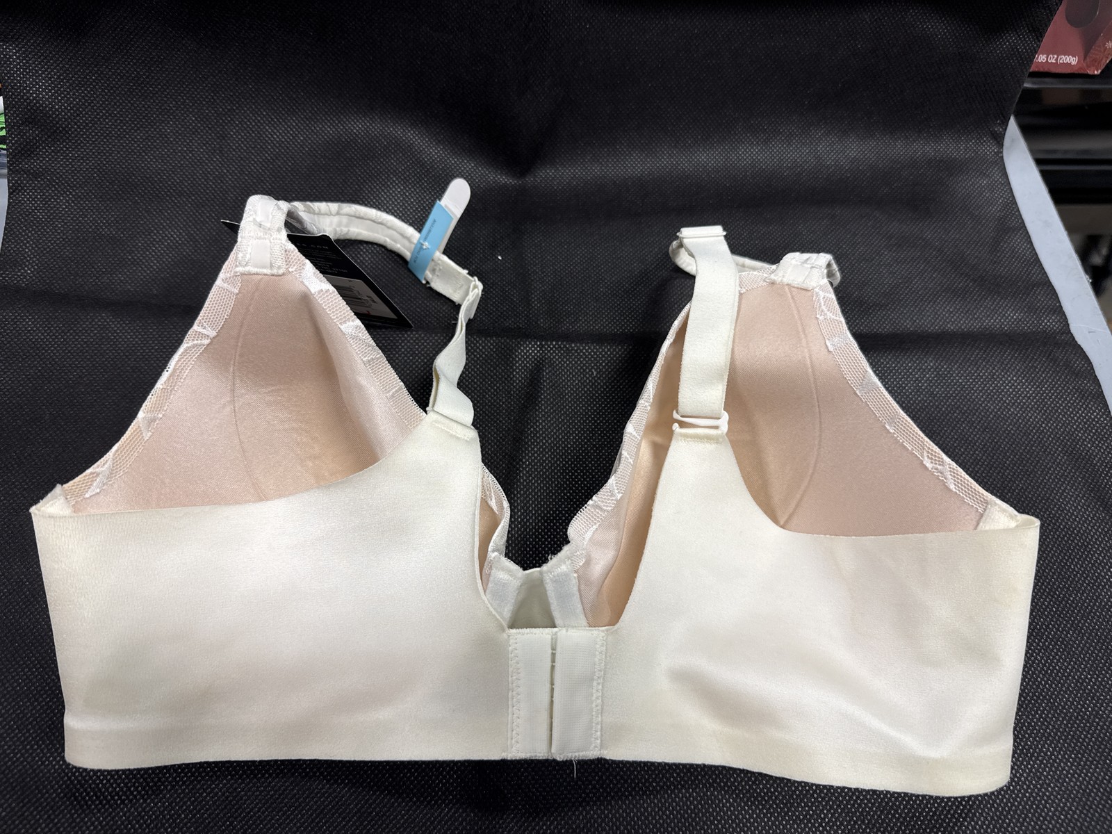 Bali Women’s Beauty Lift No Show Support Underwire Bra, pearl lace , 34C AS-IS