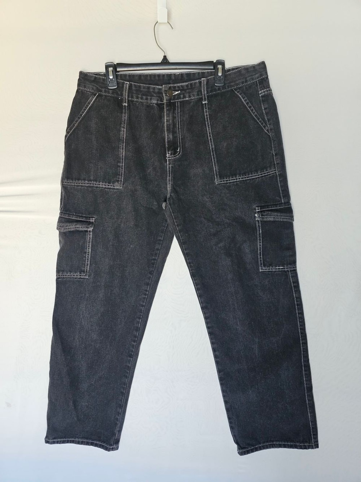 Manfinity Black Contrast Stitch Cargo Jeans XXL