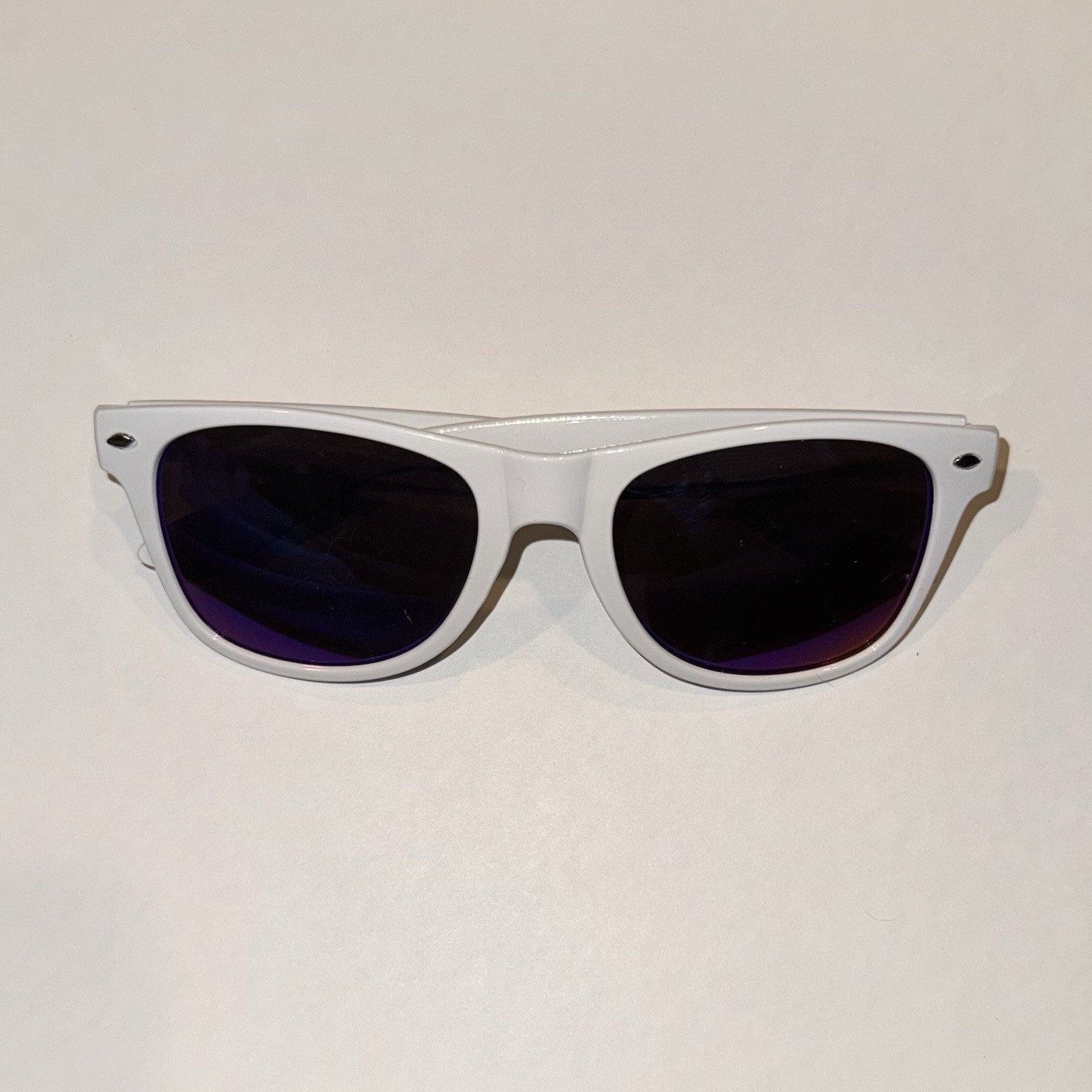 Women’s Oval Sunglasses White Plastic Frame Black Tinted Lenses Lightweight