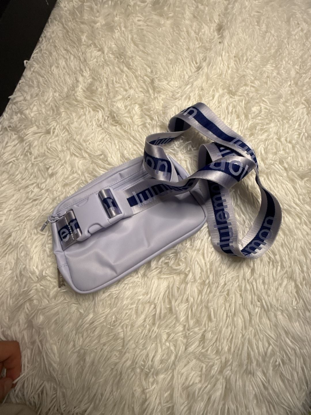 Lululemon Everywhere Belt Bag Large Logo Strap