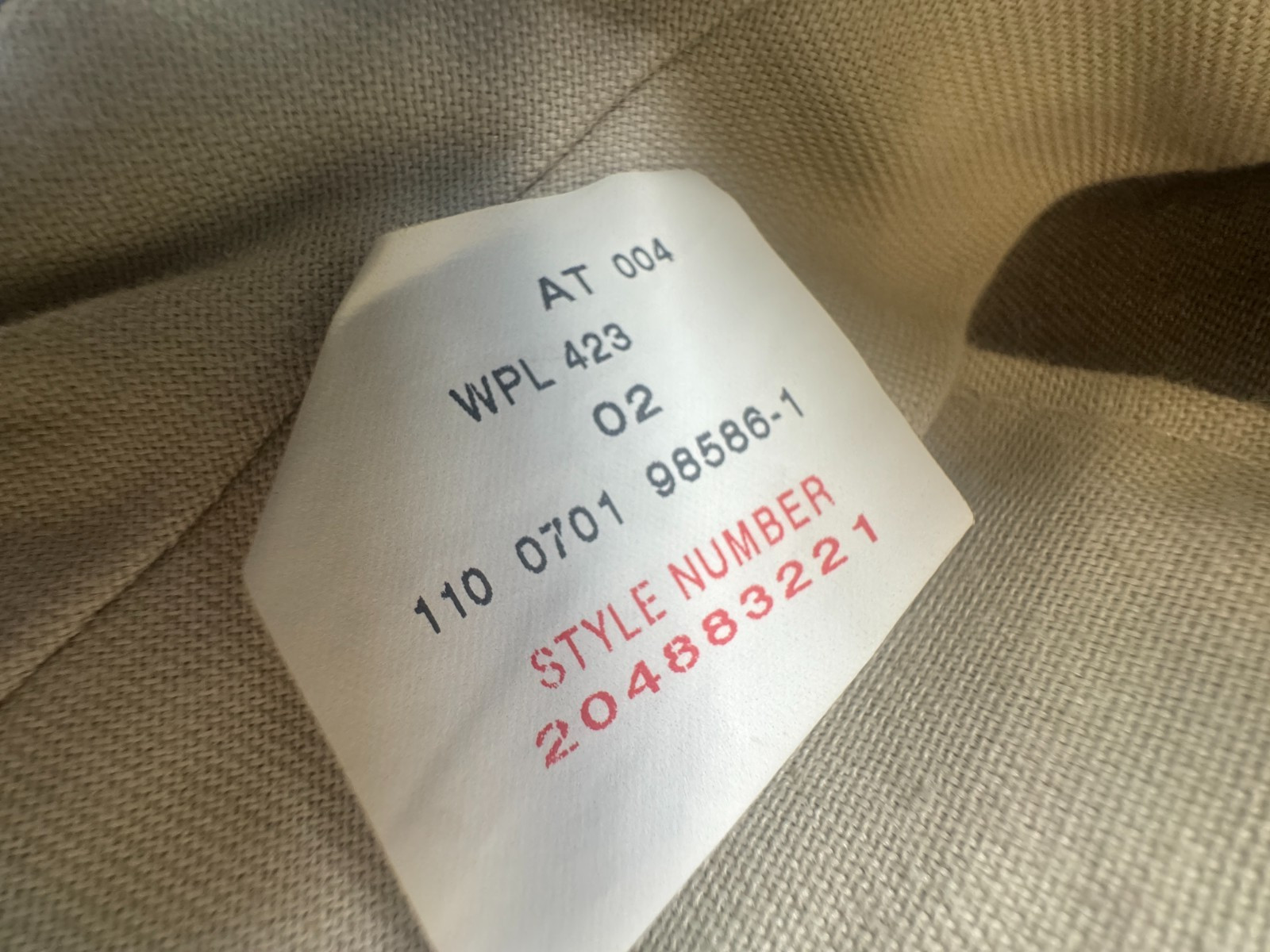 Vintage Levi’s Dockers Dress Pants 42×30 NWT Relaxed Fit Sueded Heather Taupe
