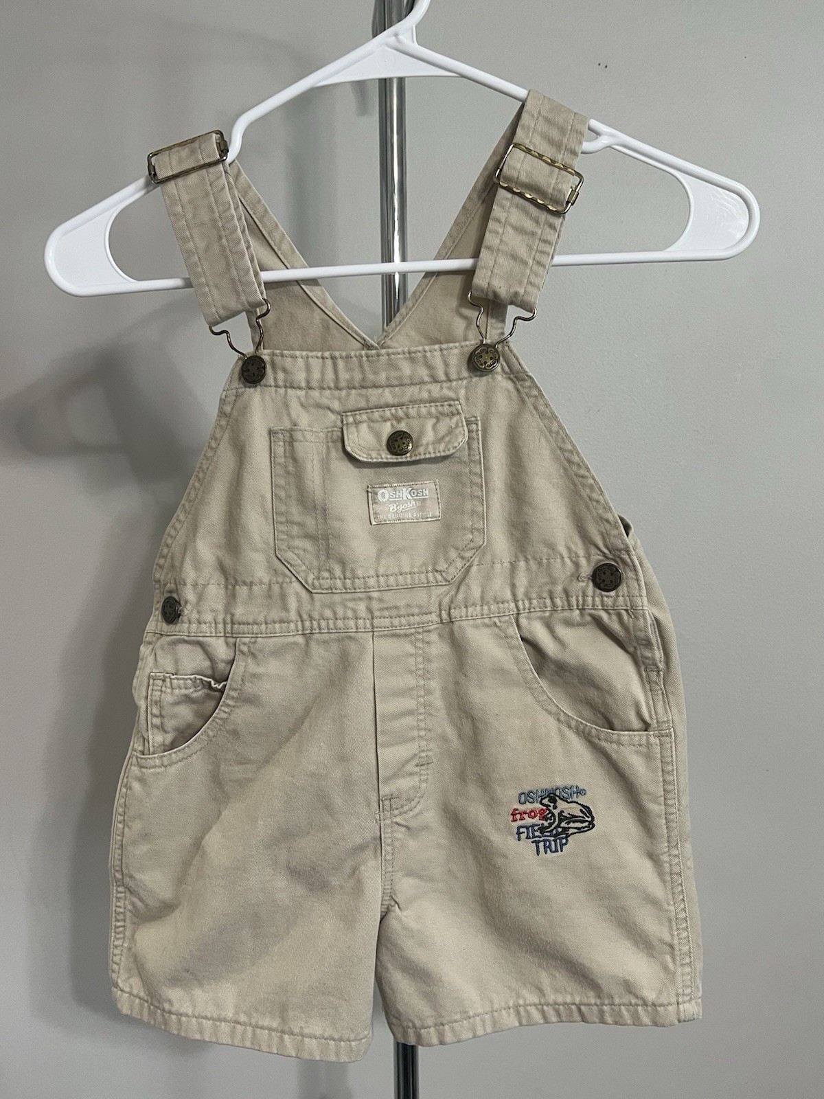 1990s Vintage Oshkosh B’Gosh Frog Field Trip Embroidered Shortalls Youth Sz 4T