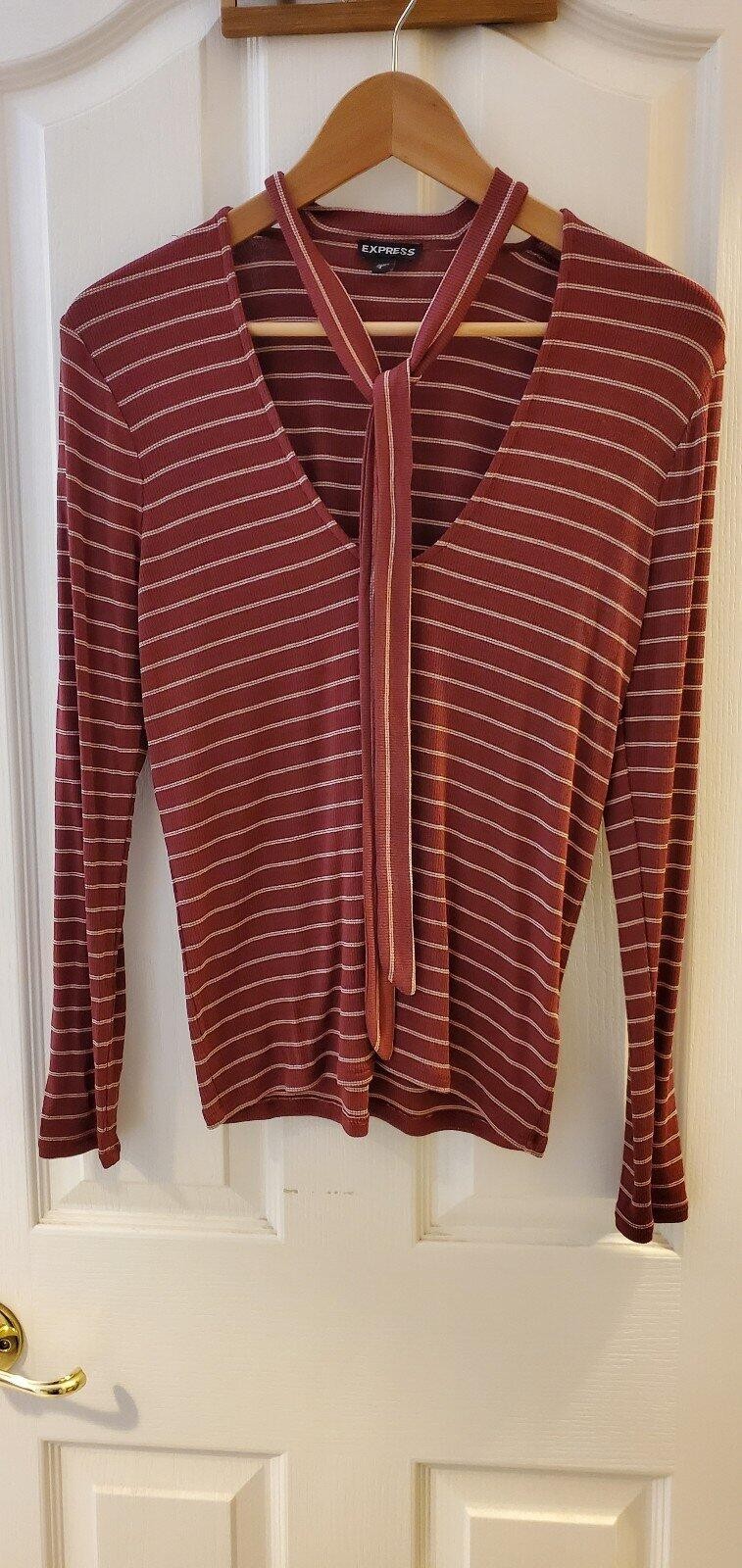 Express Blouse Long Sleeve – L – Maroon Striped