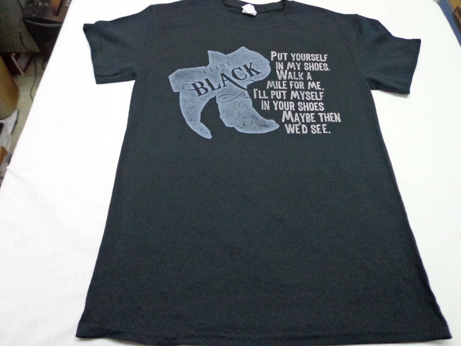 Clint Black ‘Put Yourself In My Shoes’ Black Country Music T Shirt Size Small