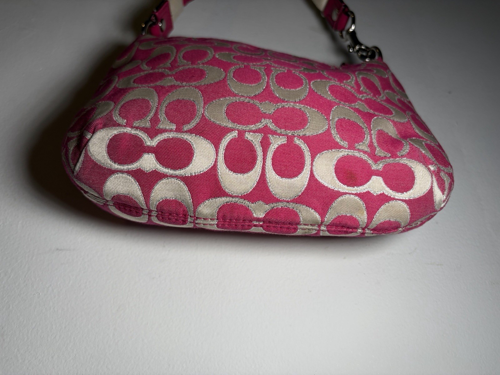 Coach Poppy Signature Double Pocket Crossbody Pink And White Strap