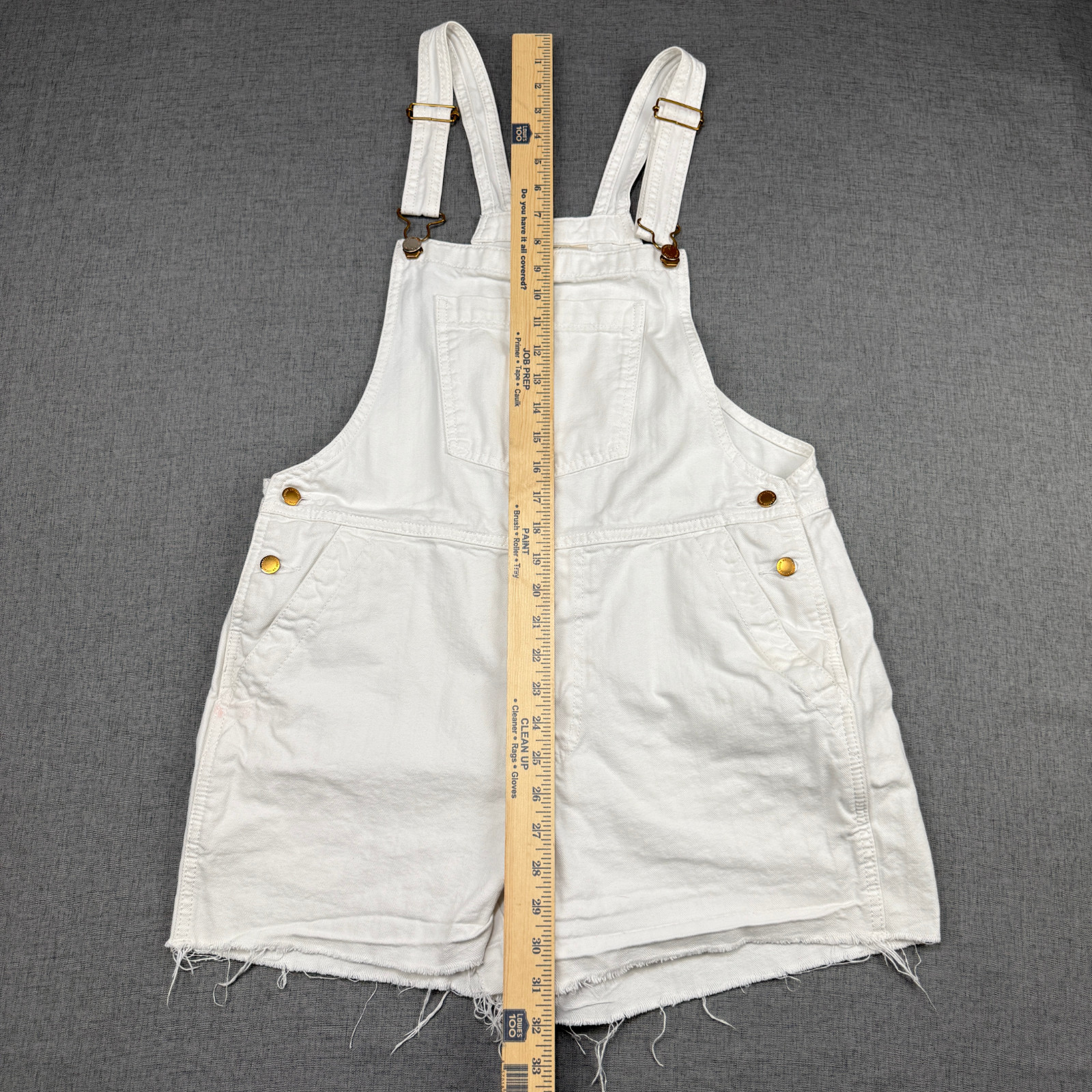UNIVERSAL THREAD Shortalls Womens 8 White Cotton Denim Raw Hem Bib Overalls