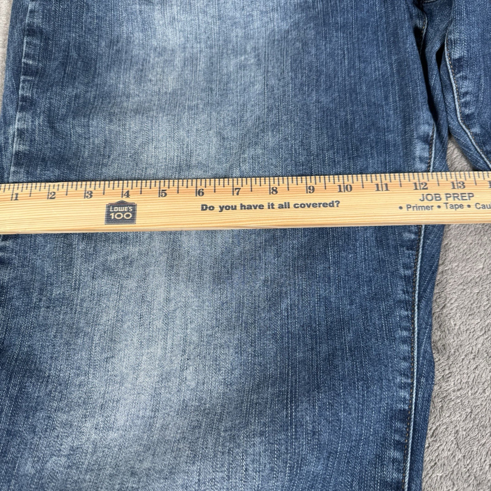 Torrid Jeans Women’s 28R Bombshell Straight Premium Stretch