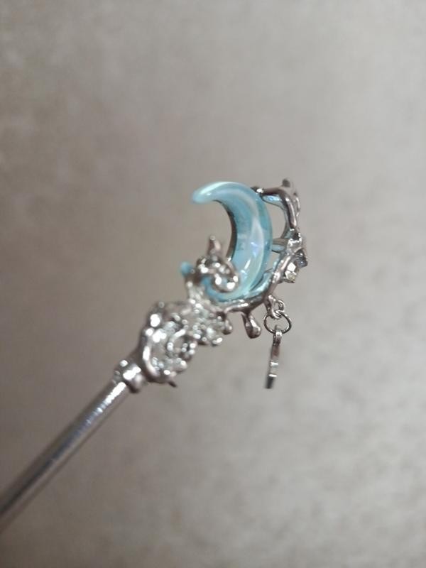 Elegant Silvery & Blue Branching Crescent Moon Chinese Hairpin