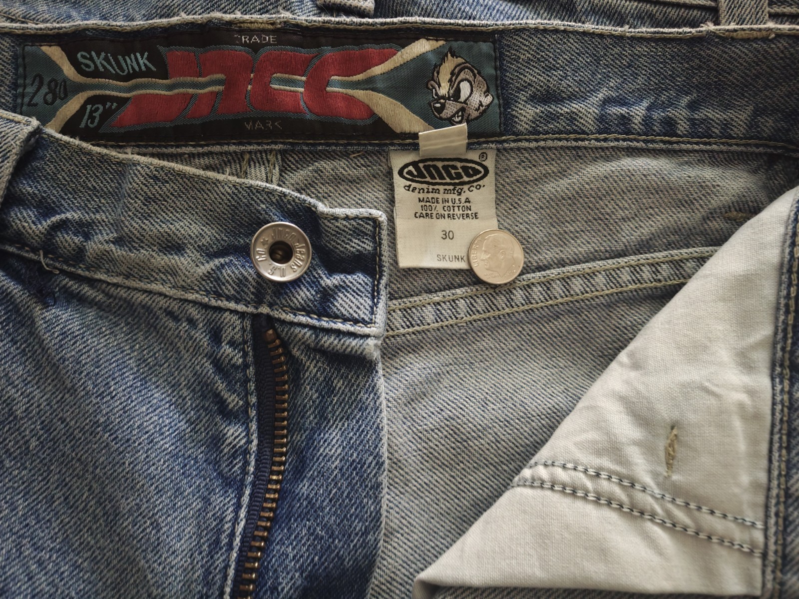 VINTAGE 90s JNCO Jeans Skunk Collection Baggy 90s Skater Denim Grail