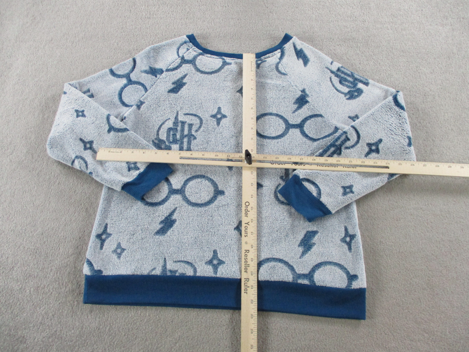 Harry Potter Sweater Womens Medium Blue Fleece Sweatshirt Soft Cozy Lounge Wear