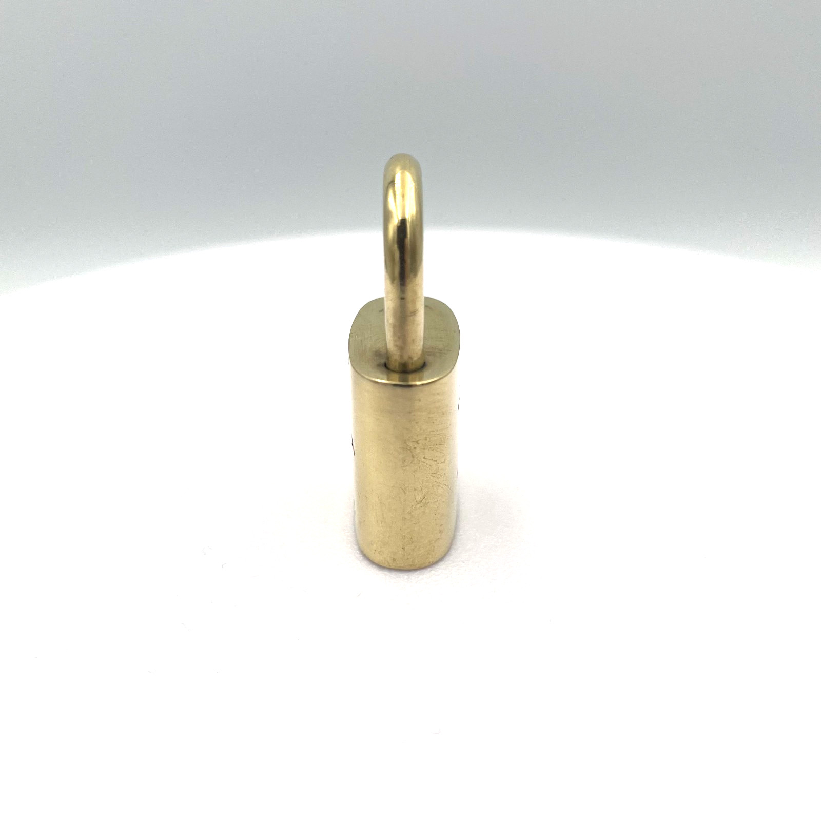 LOUIS VUITTON Padlock Key Set R10000 Random Numbers Polished Authentic