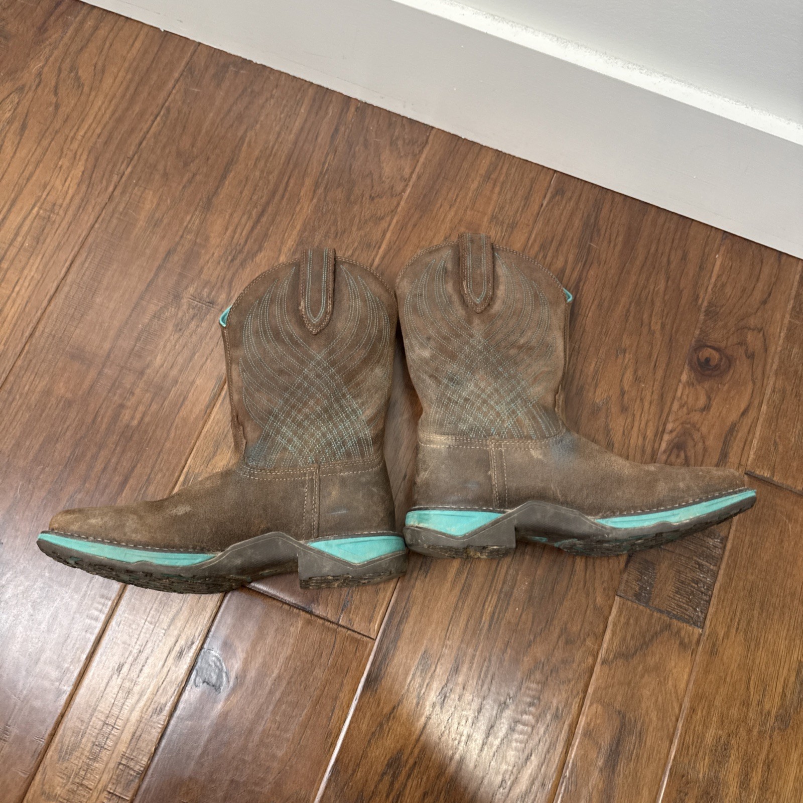 Ariat Suede Leather Square Toe Cowboy Boots Anthem Turquoise Mid Calf Womens 6.5