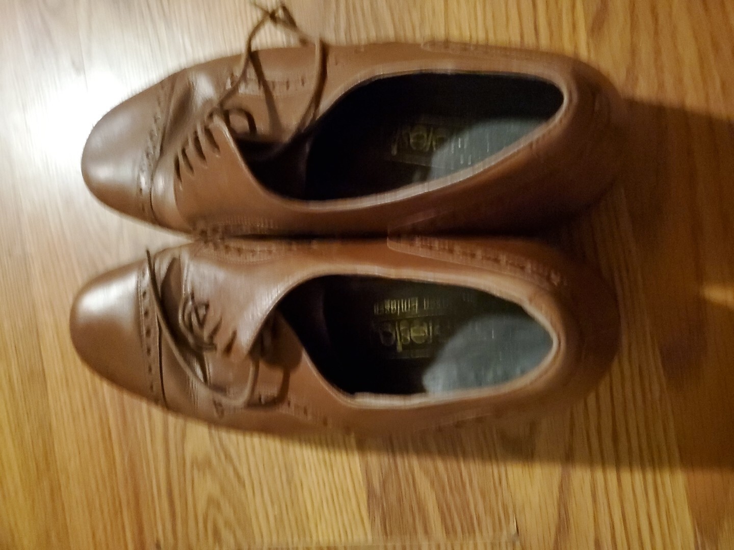 Theresia Size 6.5 Mens Brown Dress Shoes