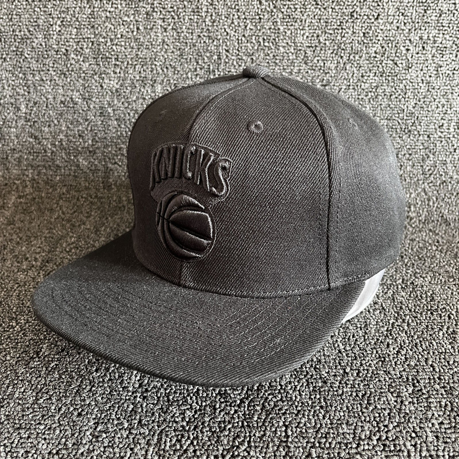 Mitchell & Ness Knicks Baseball Cap Snapback Charcoal Grey Flat Brim One Size NB
