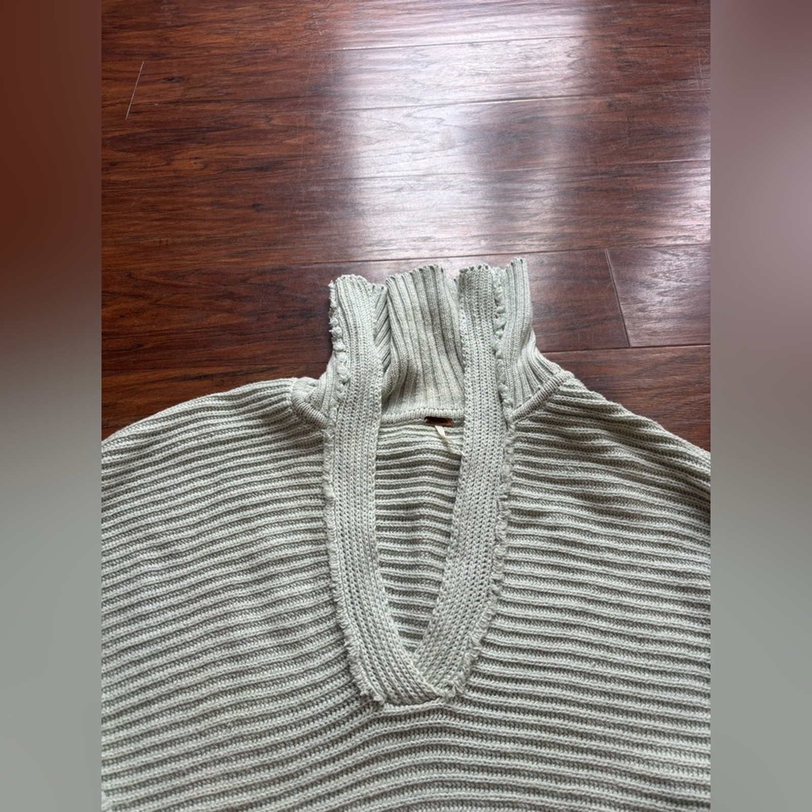 Free People Marlie Oversized Knitted V-Neck Pullover Sweater Green Size Medium