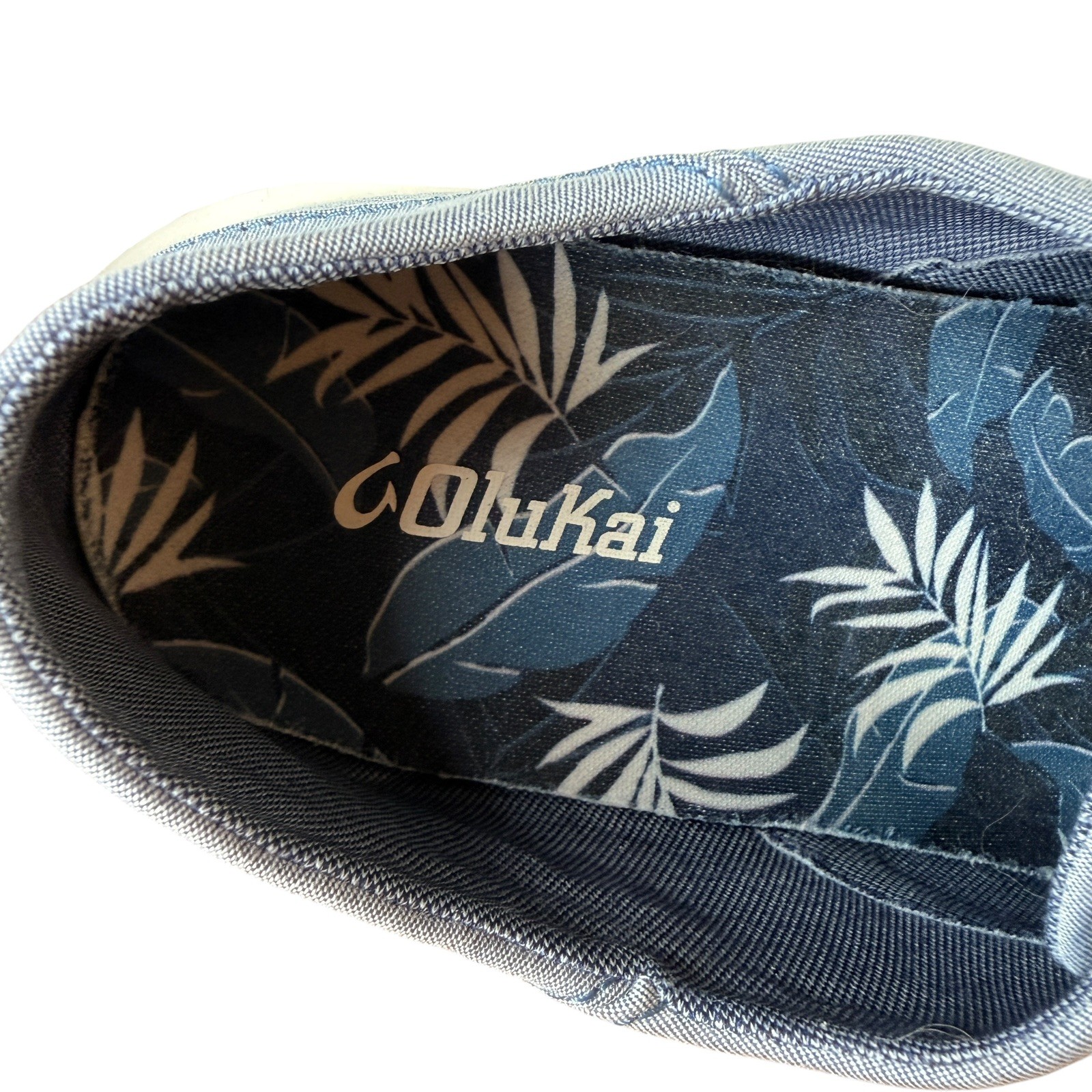 OluKai Tradewind Canvas Casual Sneakers Men’s Size 10 Chambray Blue Lace Up
