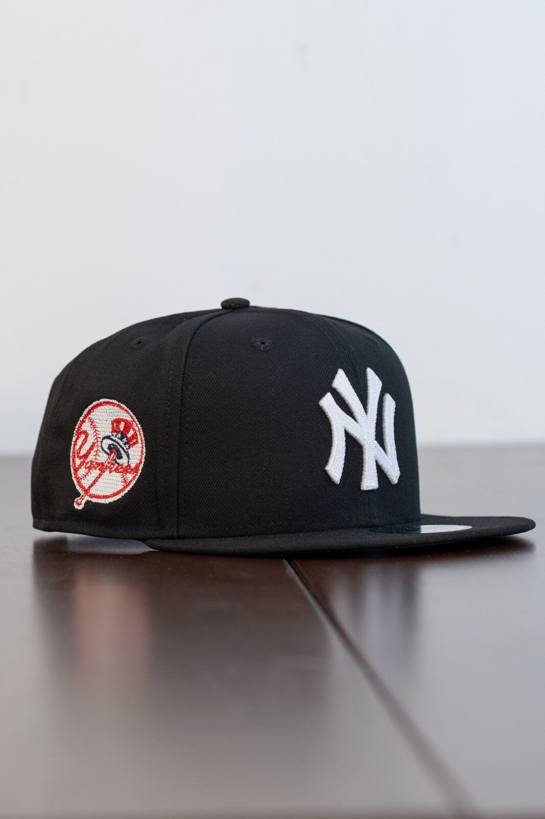 [ BRAND NEW ] NEW ERA X ALPHA INDUSTRIES NY YANKEES BLACK 9FIFTY SNAPBACK