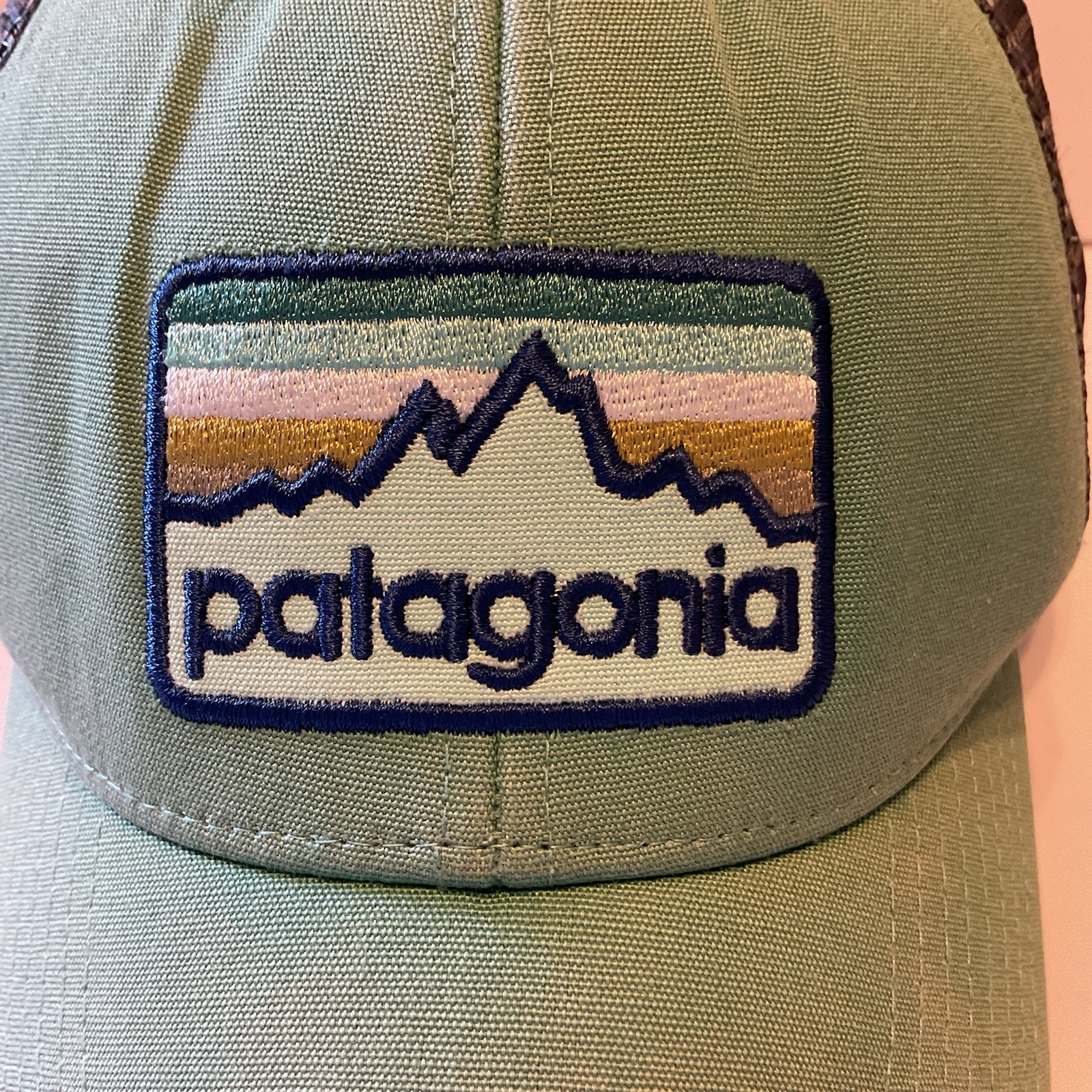 Patagonia Lo Pro Trucker Hat Logo Mesh Cap Green Snapback 100% Organic Cotton