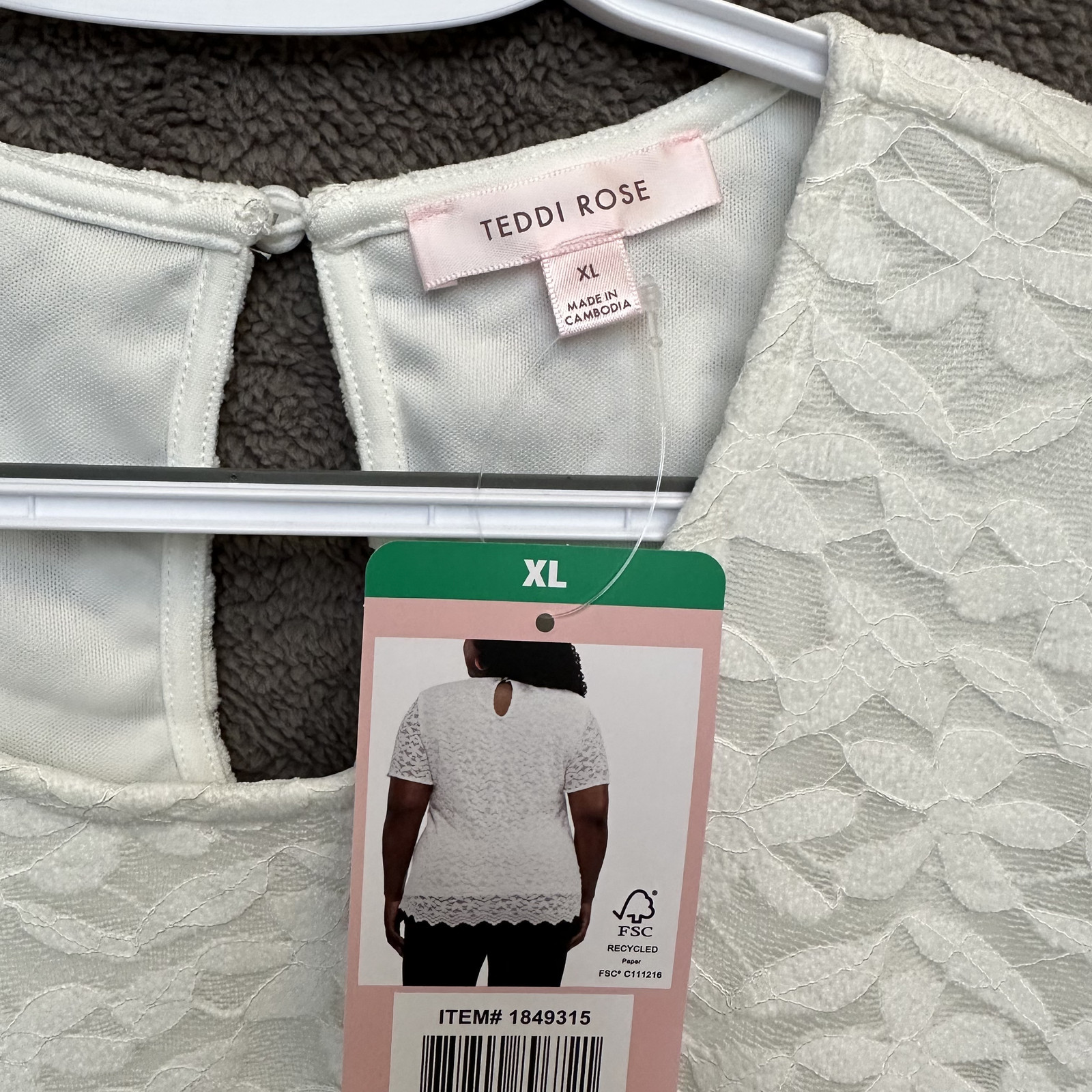 Teddi Rose Womens White Lace Blouse Short Sleeve Round Neck Floral Top NWT