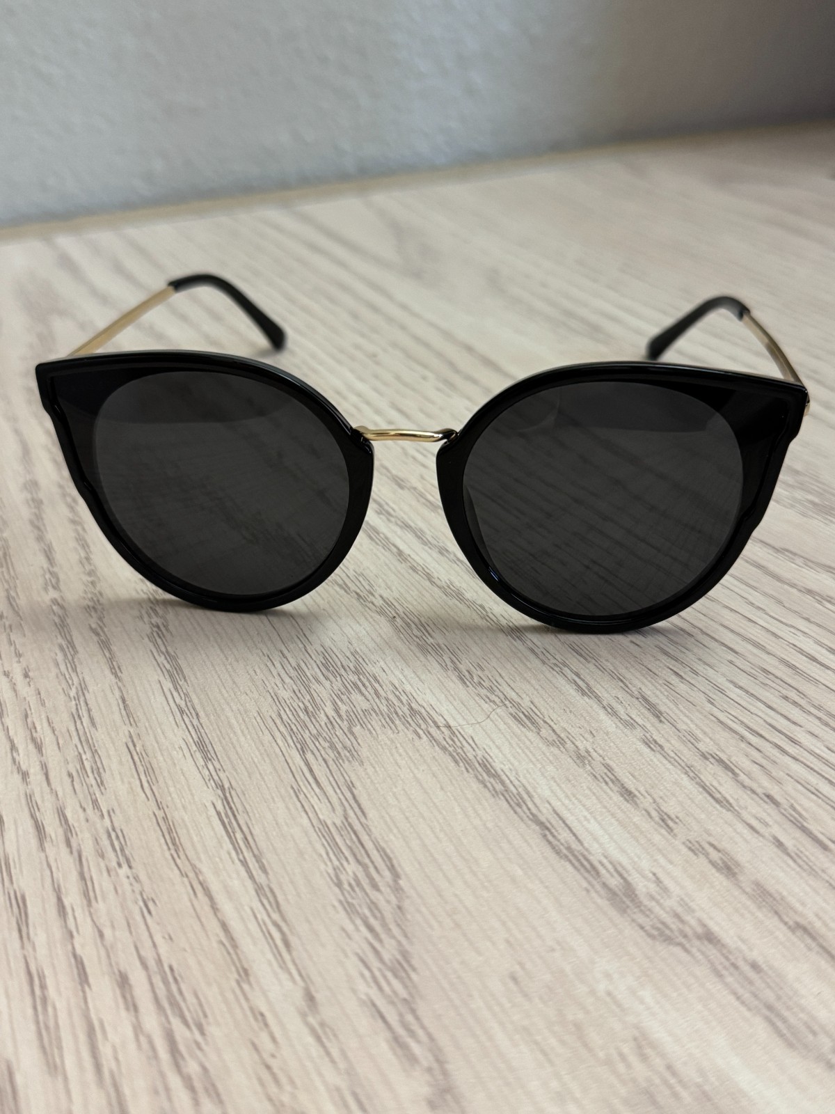 Polarized Cat Eye Fashion Sunglasses for Women 100% UV400 Protection