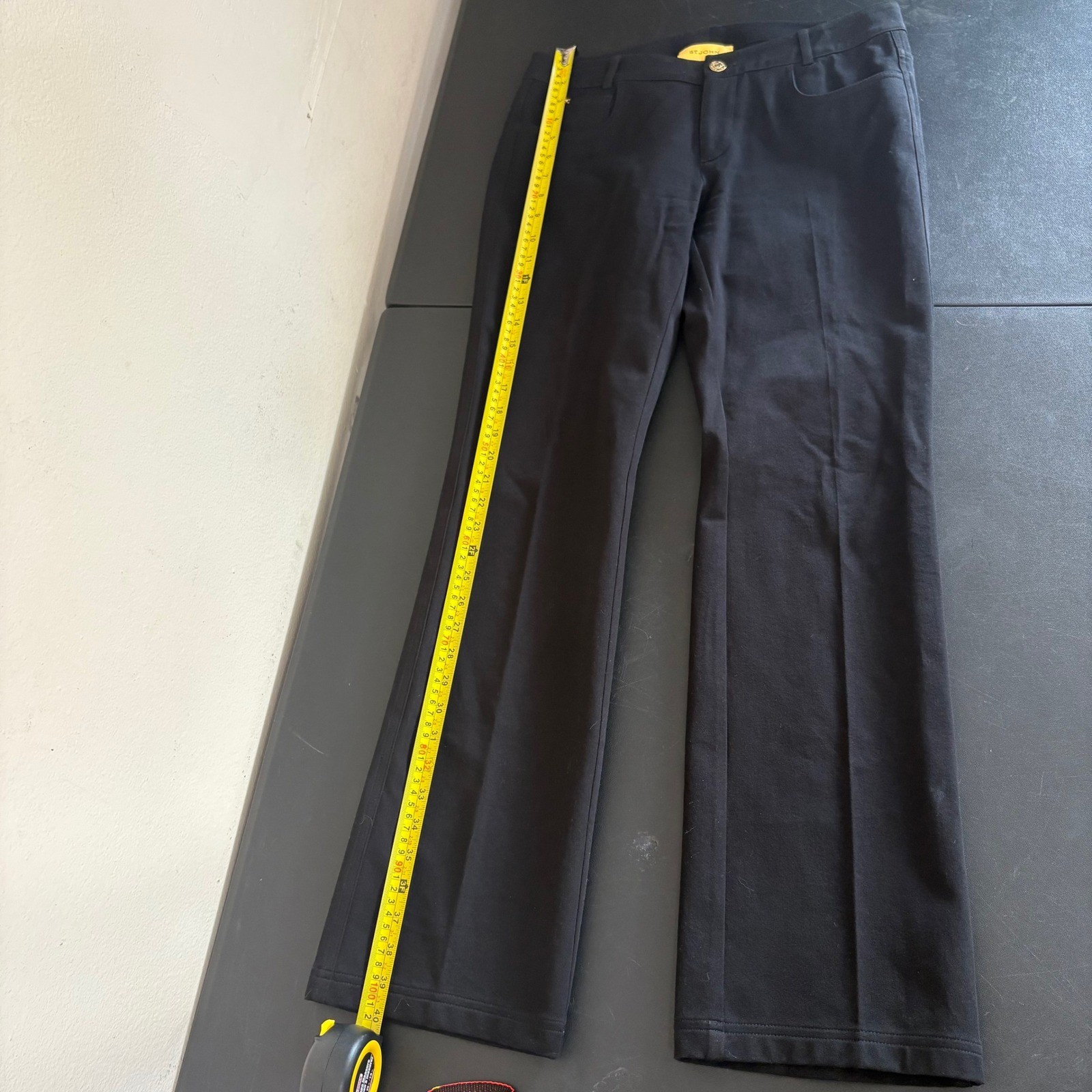 St John Black Bootcut Knit Pants Size 6 Gold Studded Back Pocket Glam Old Money