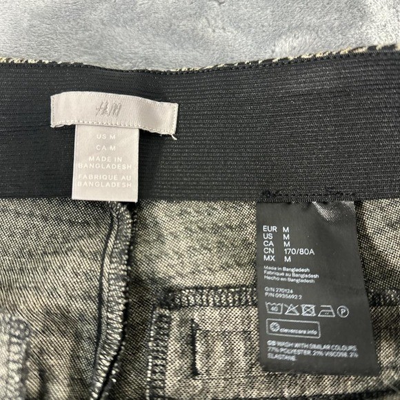 H&M black and white checkered trousers