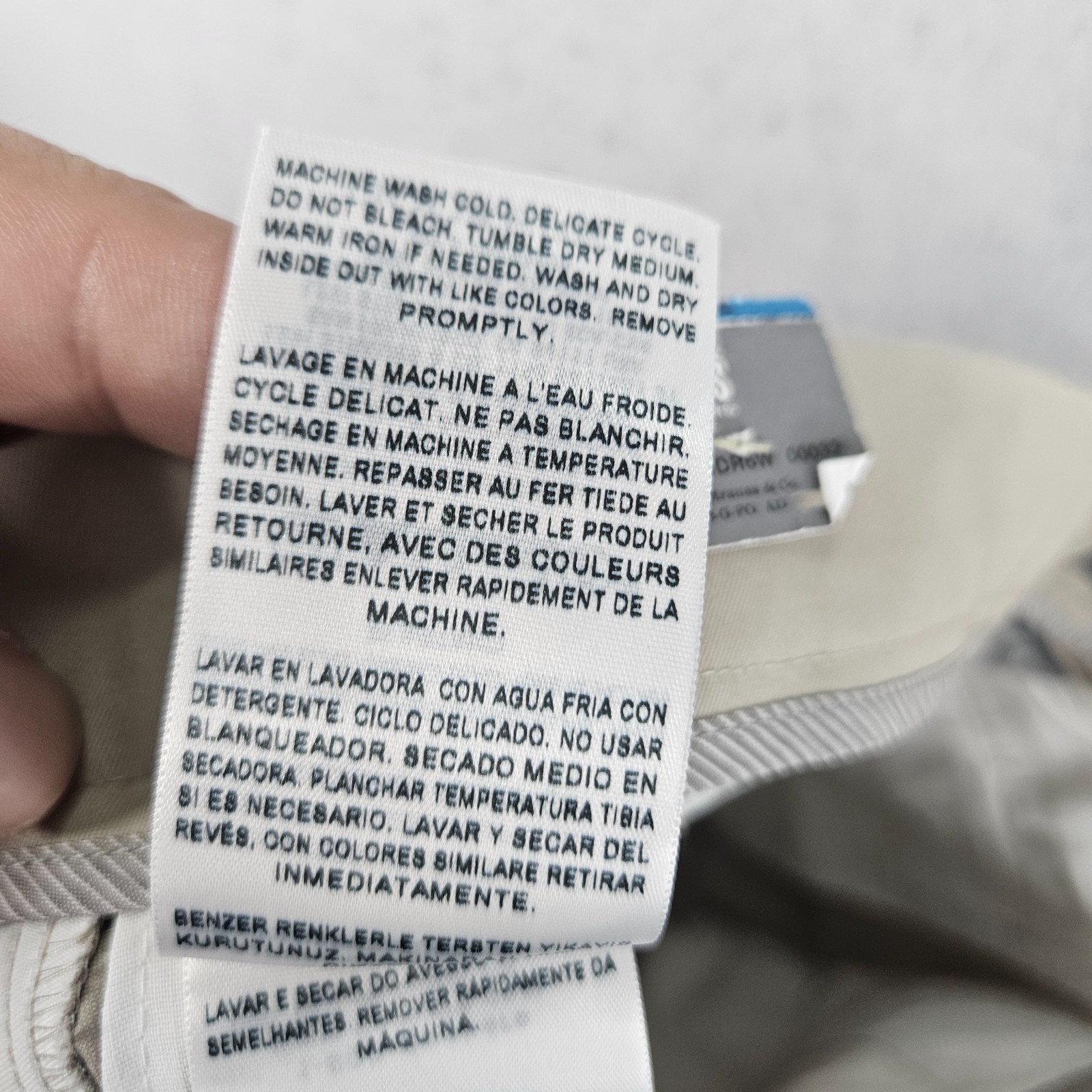 NEW Dockers Khaki Pants Mens 36×32 Beige Relaxed Business Office No Iron Flat