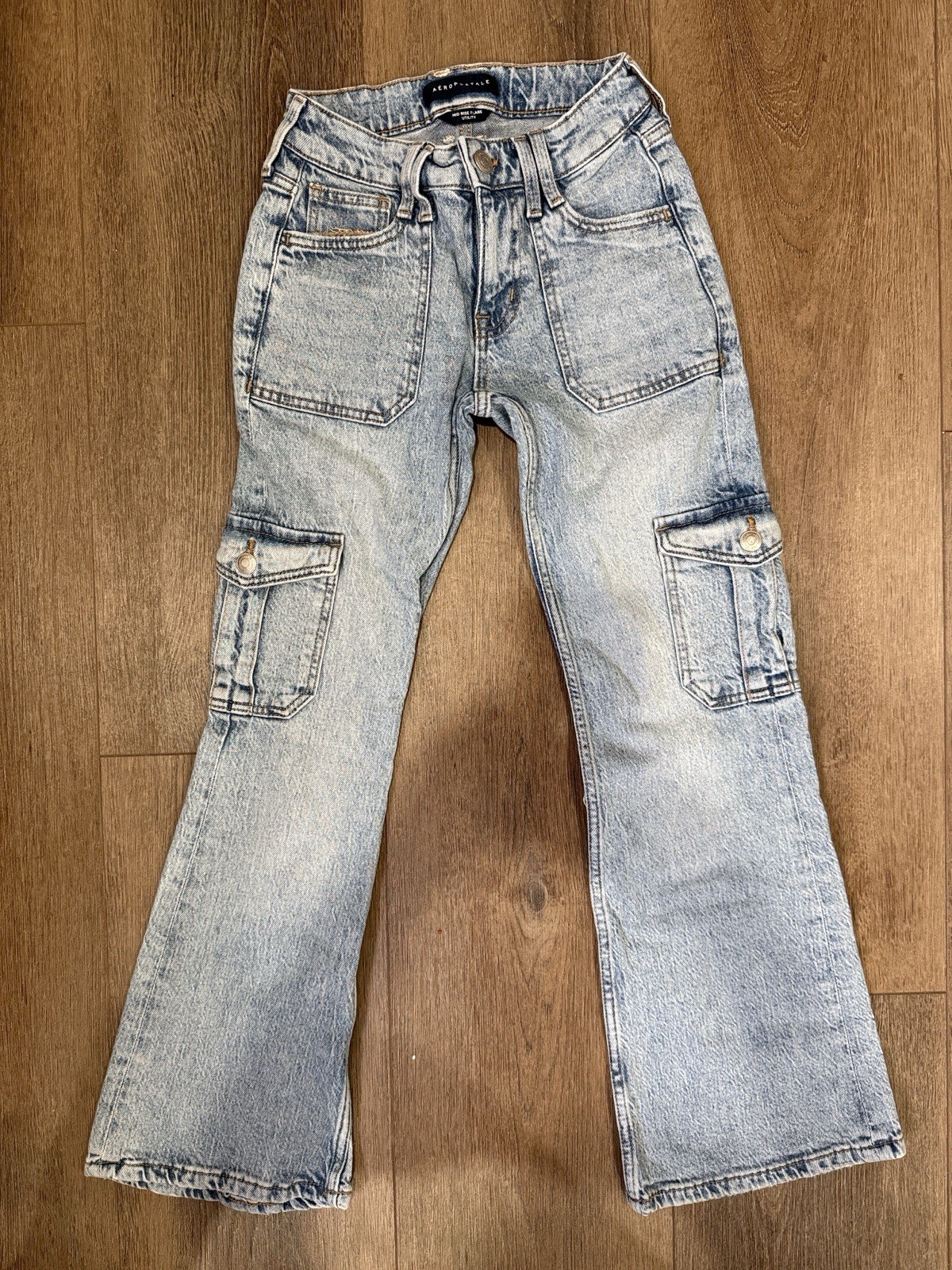 Aeropostale Womens Mid Rise Flare Cargo Jeans Medium Wash Blue Size 000R