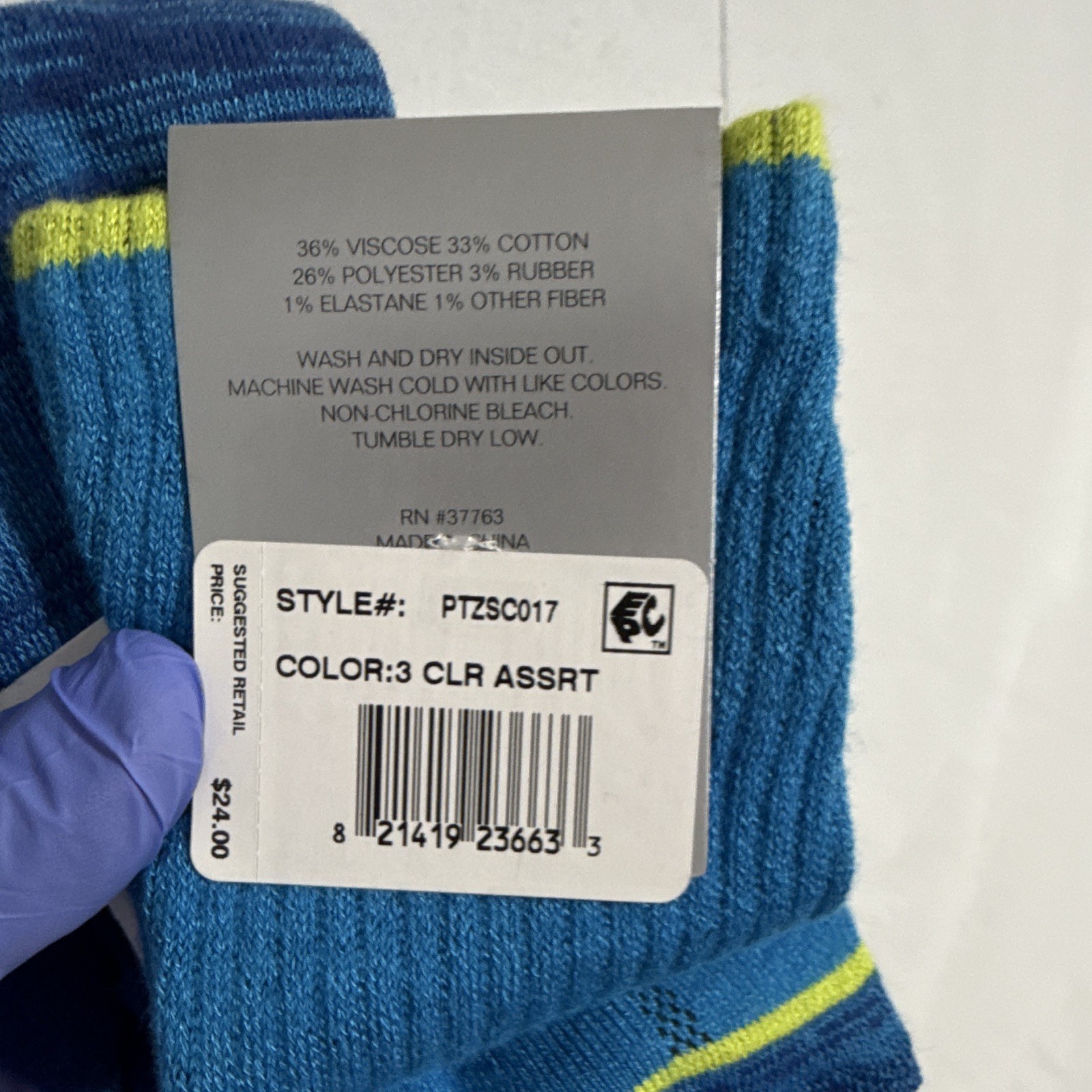 Perry Ellis Portfolio Men’s Moisture Wicking Cushioned Crew Socks 3 Pairs 7-12